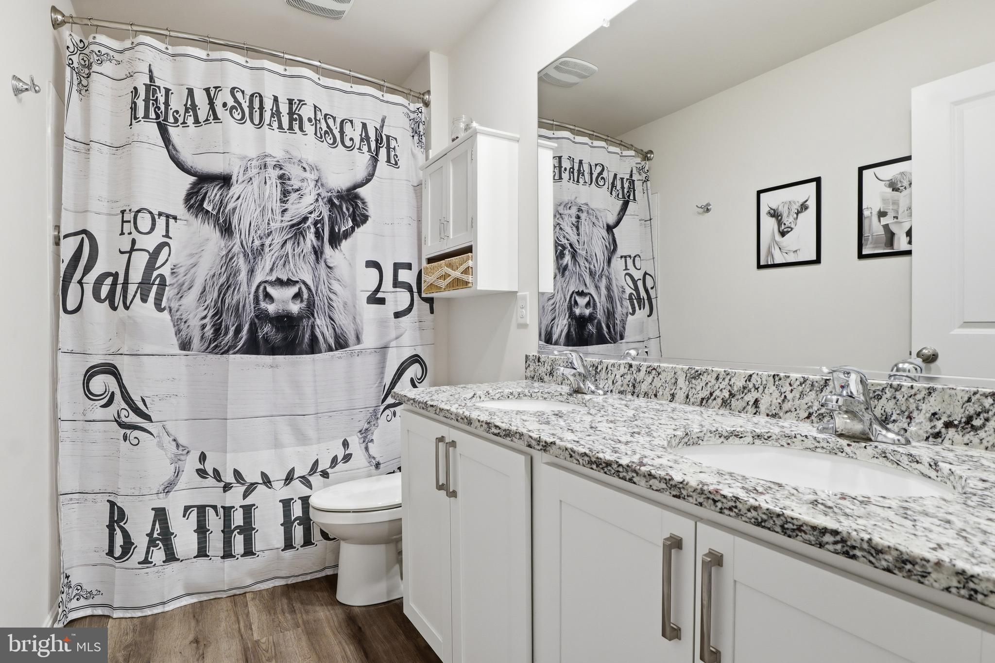 HILLS AT VALLEY VIEW - Residential