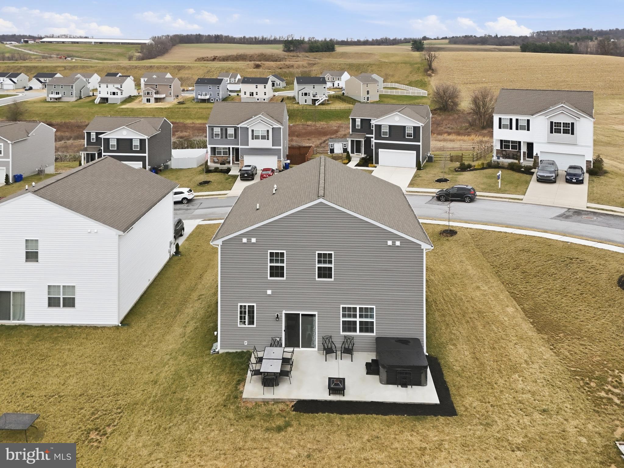 HILLS AT VALLEY VIEW - Residential