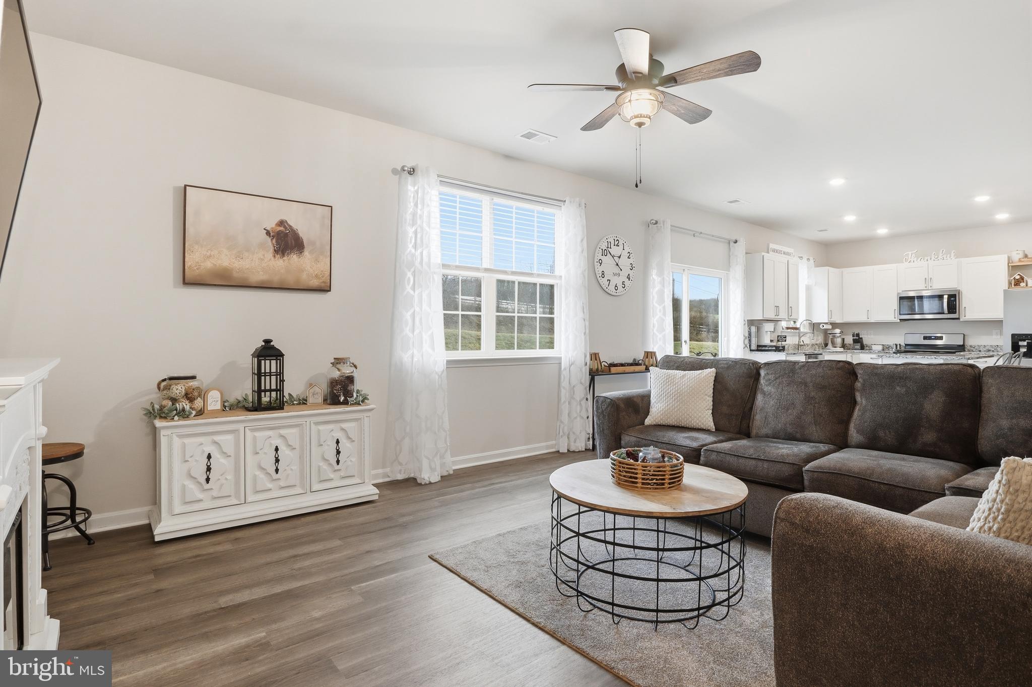 HILLS AT VALLEY VIEW - Residential