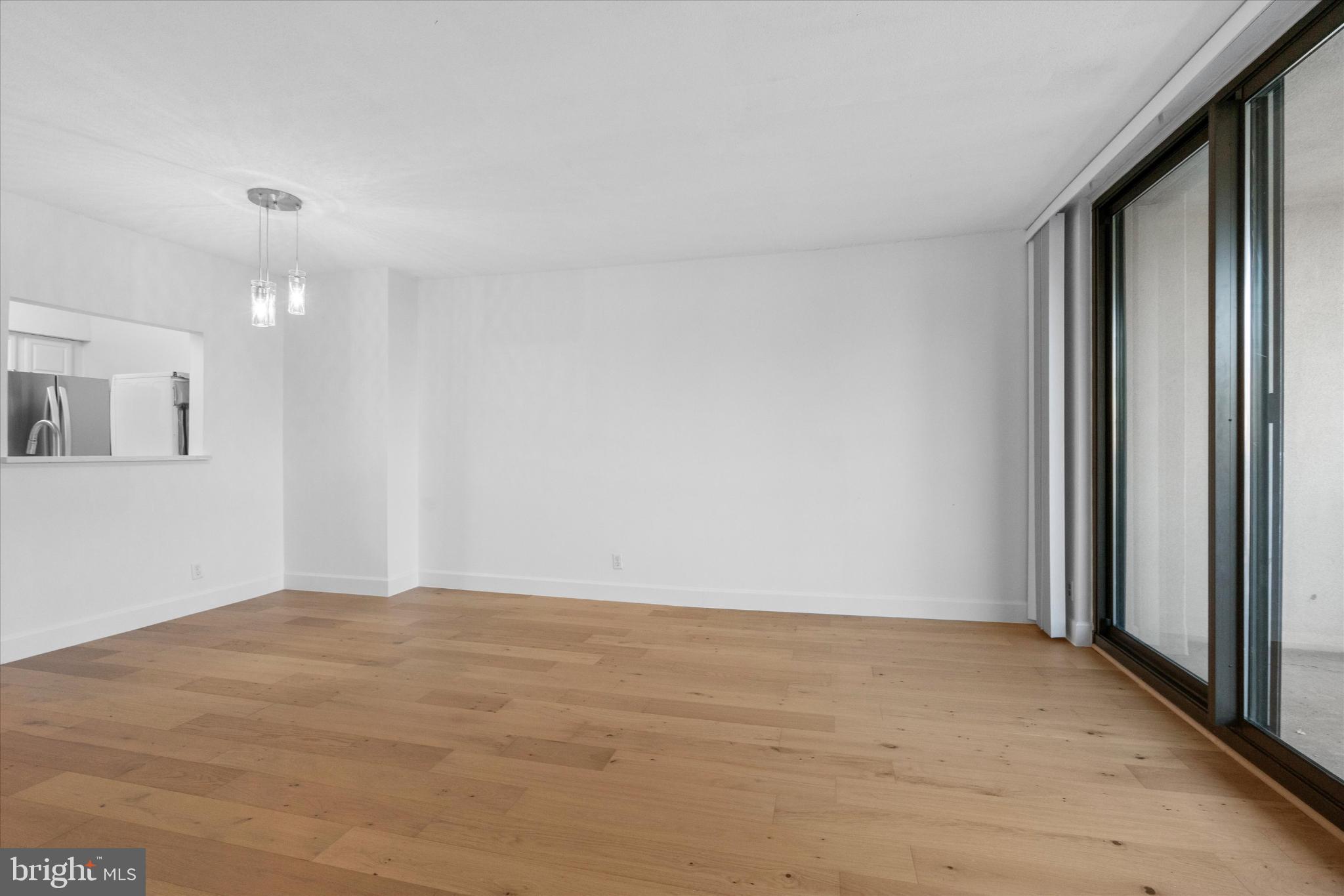 SKYLINE SQUARE CONDO - Residential Lease