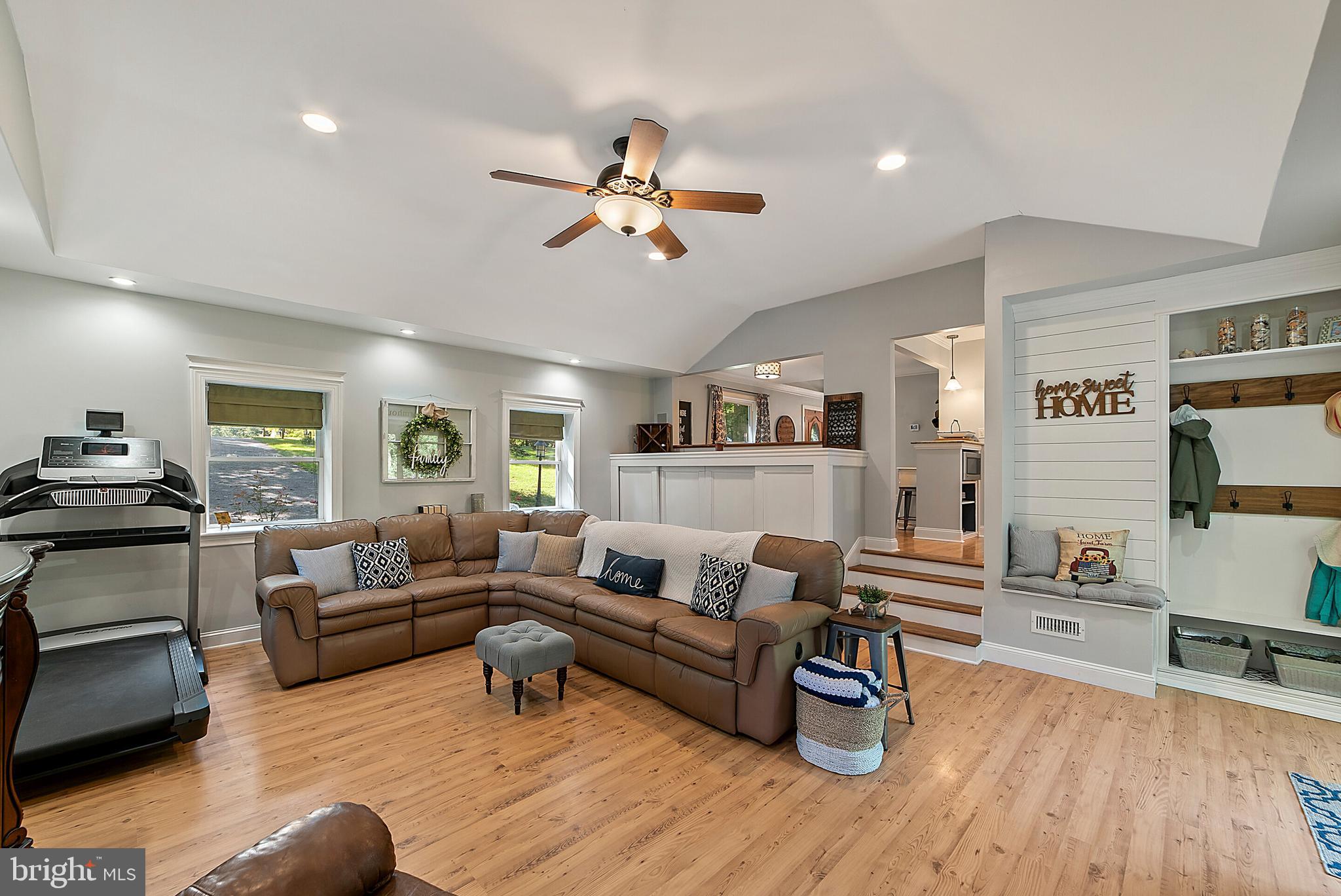 MINE RIDGE - Residential