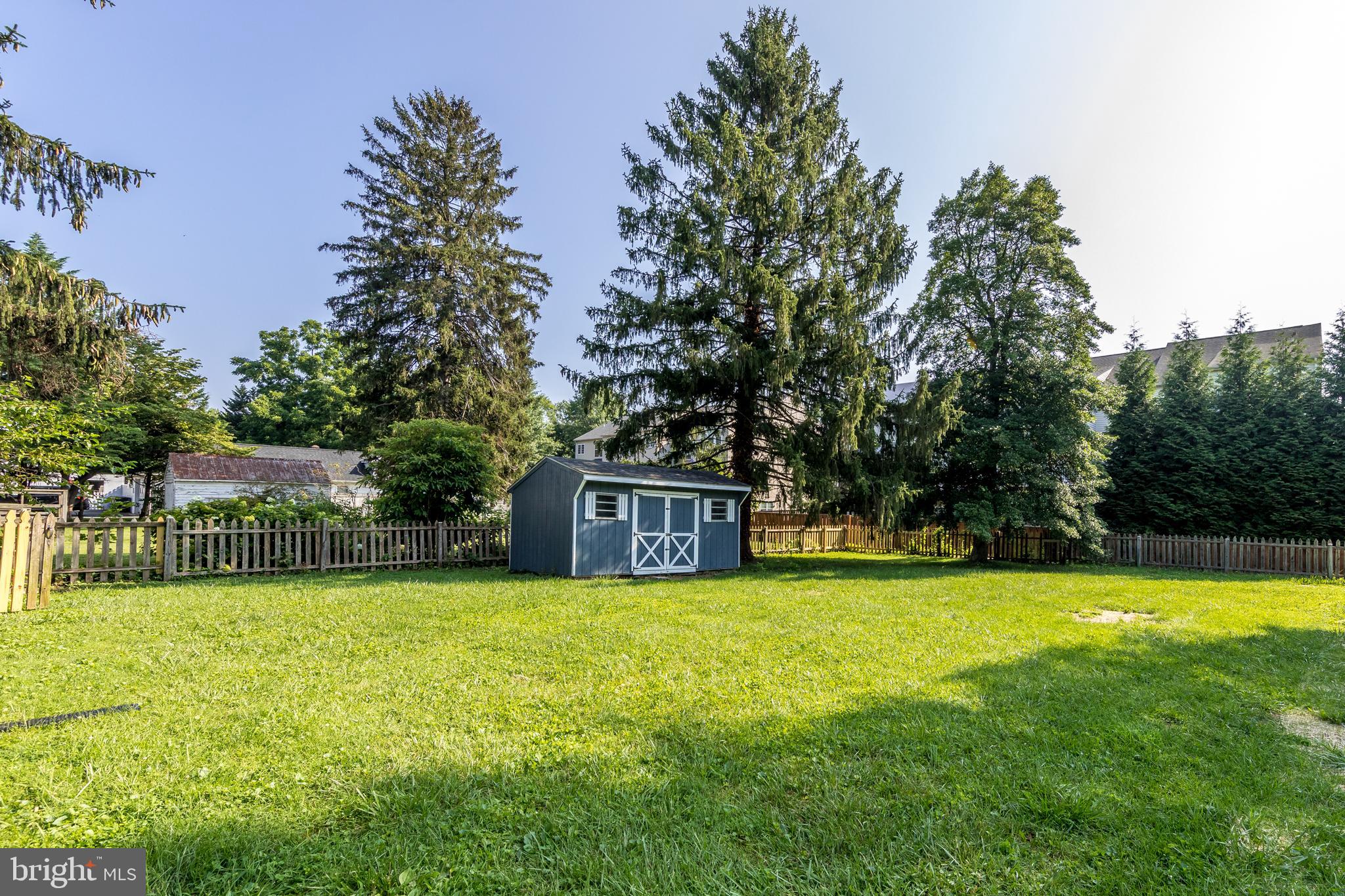 ROCK SPRING - Residential