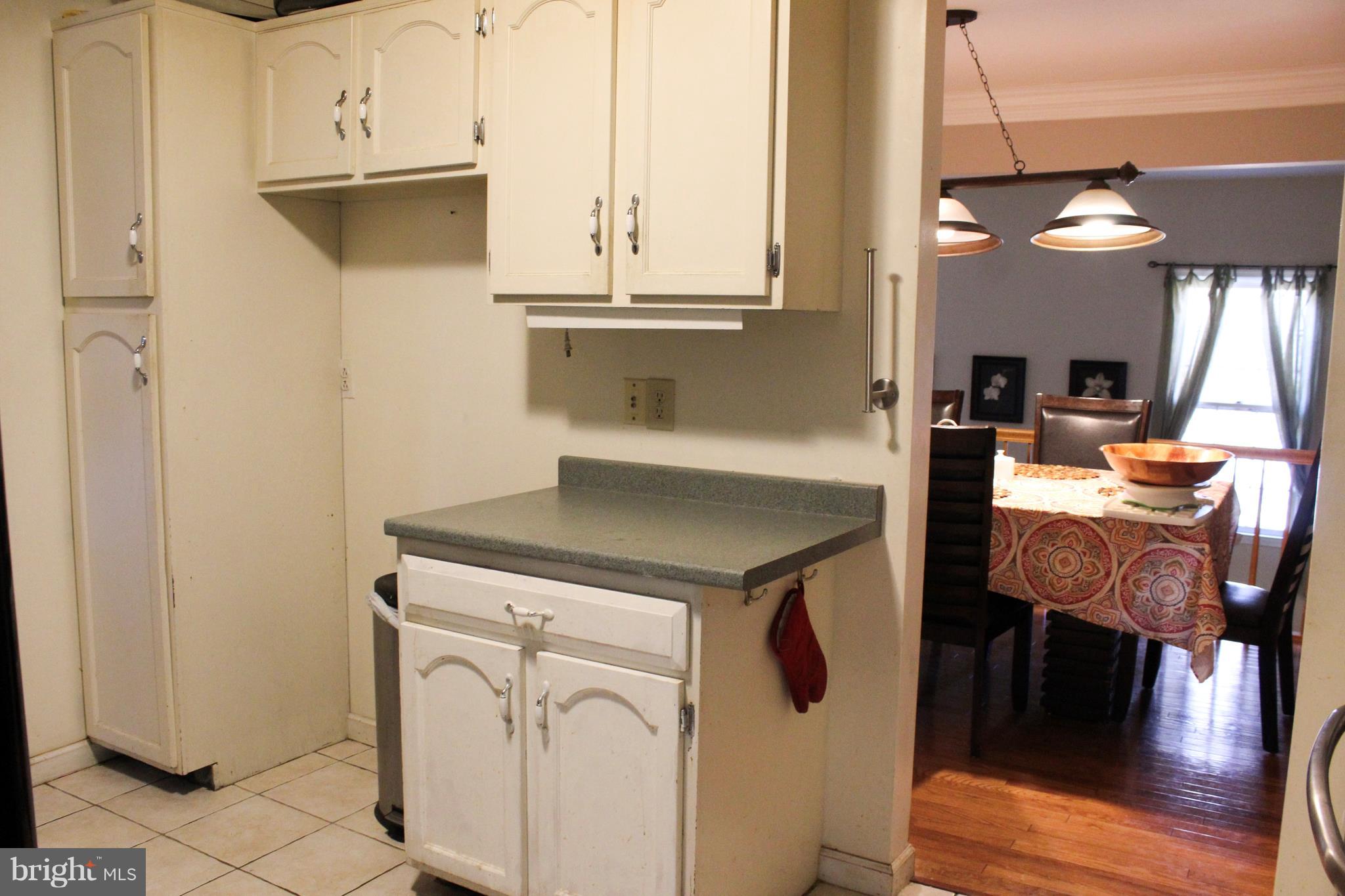 LAKE BRADDOCK - Residential