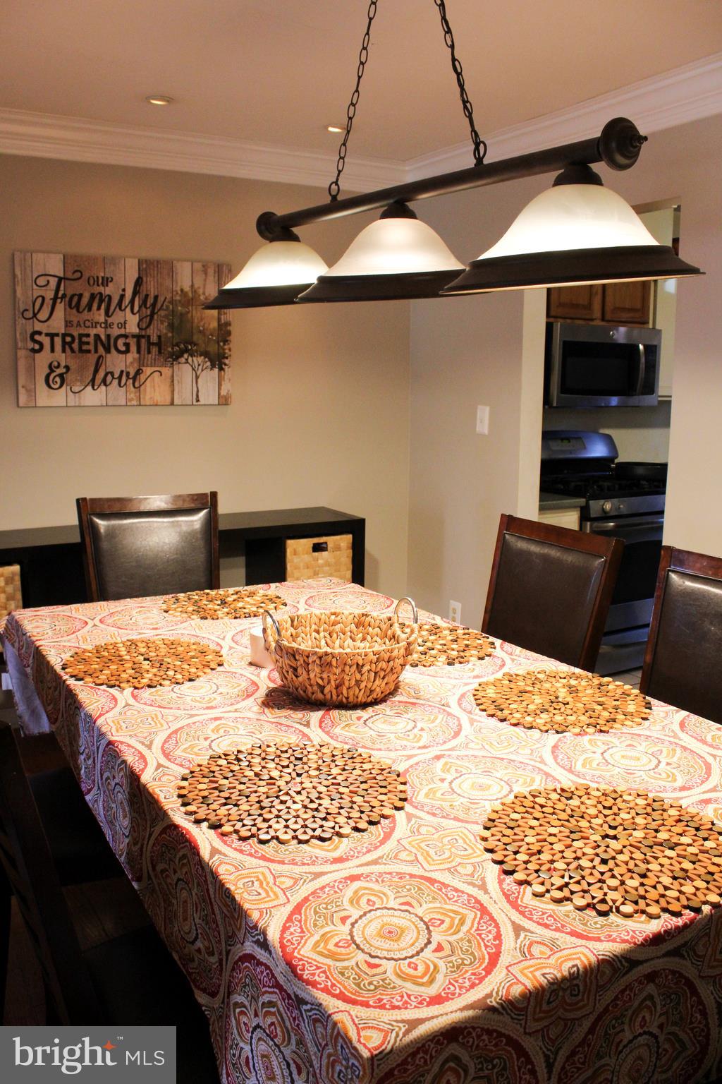 LAKE BRADDOCK - Residential