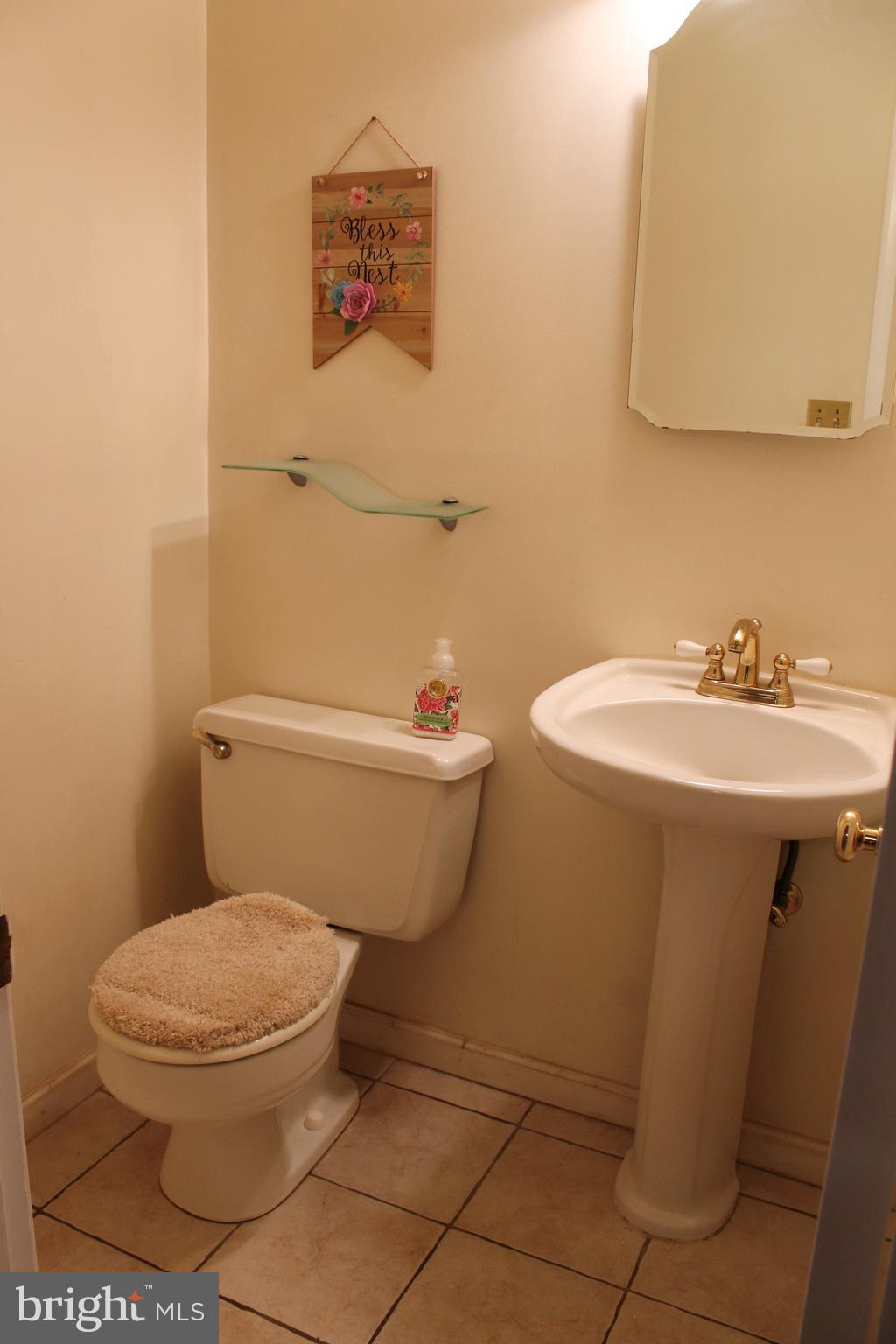 LAKE BRADDOCK - Residential