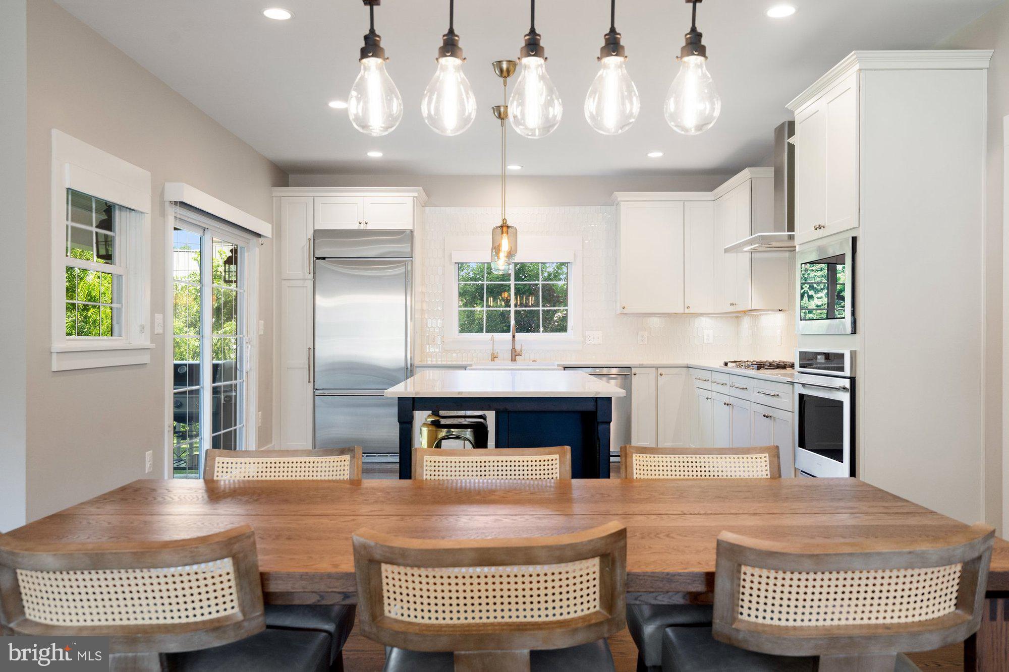 WEST VIENNA WOODS - Residential