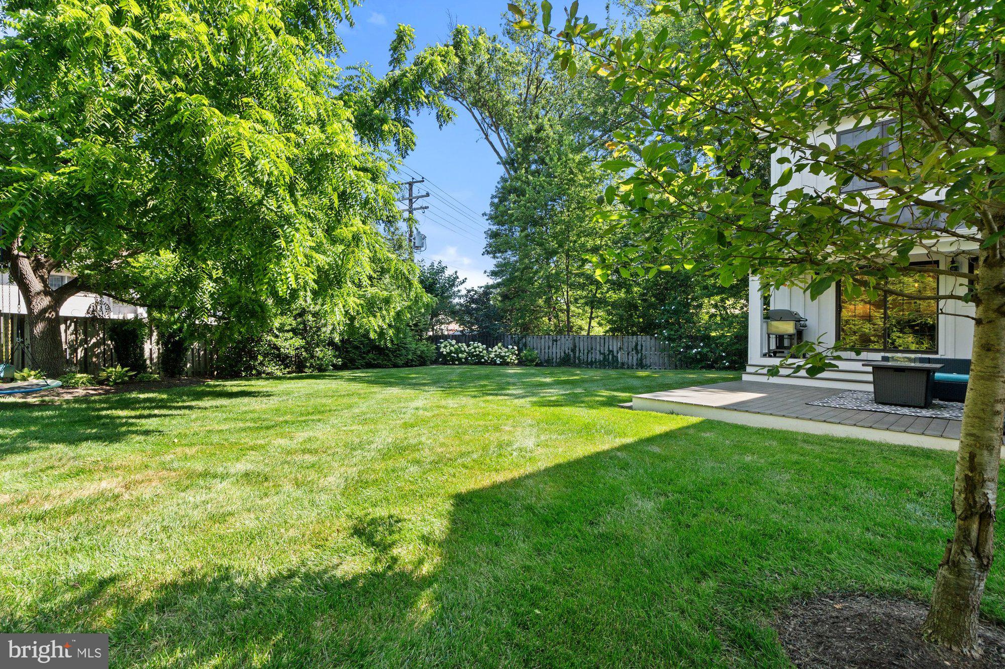 WEST VIENNA WOODS - Residential