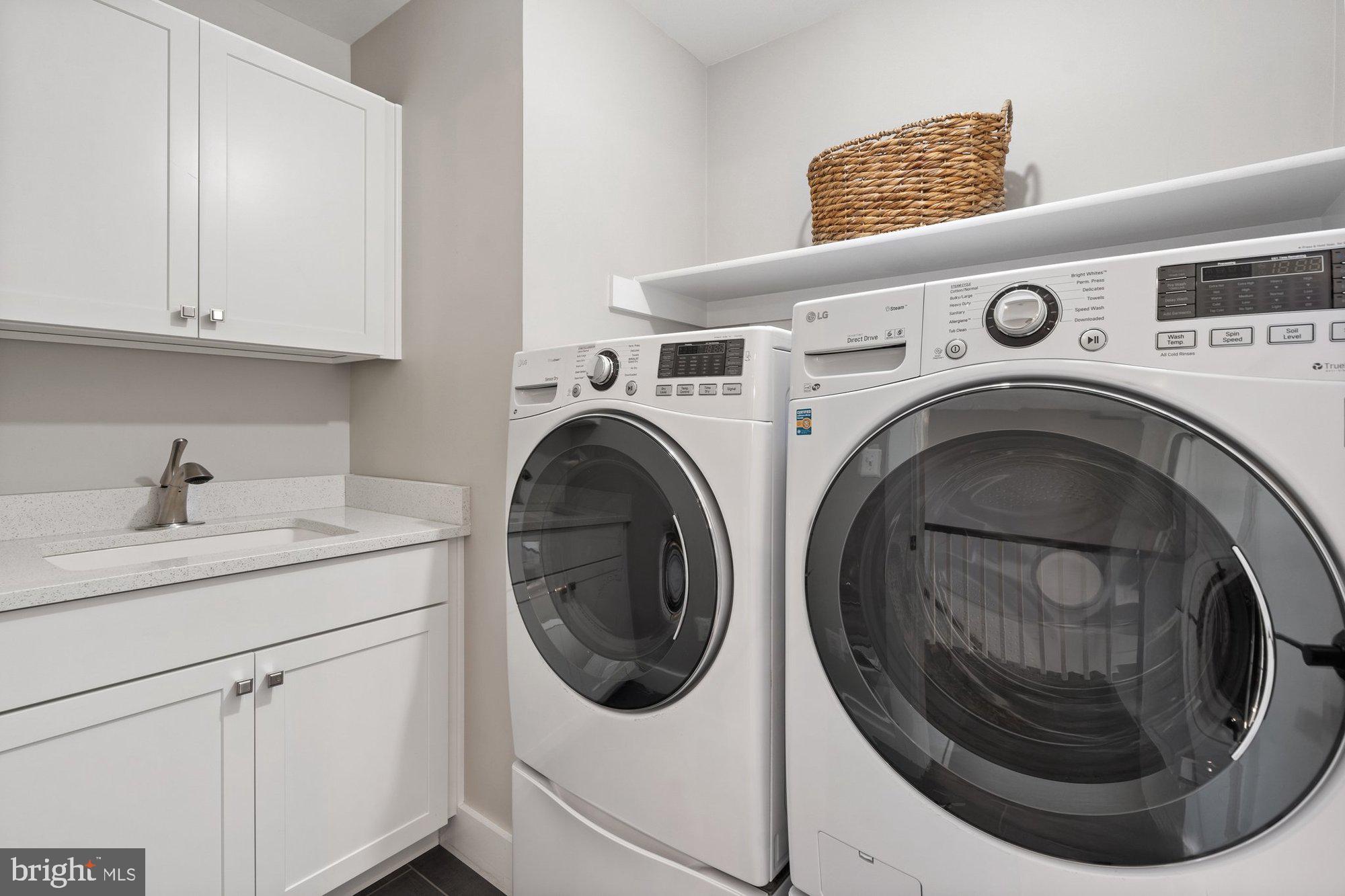 WEST VIENNA WOODS - Residential