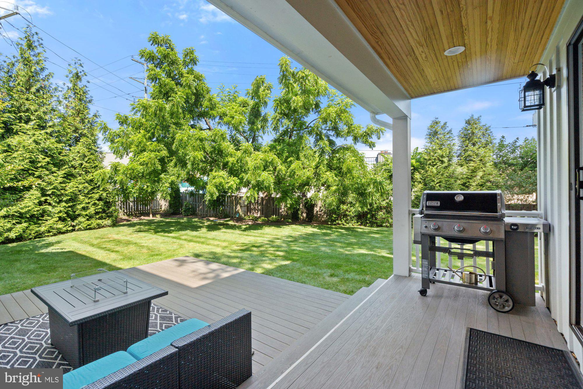 123 HICKORY CIRCLE SW