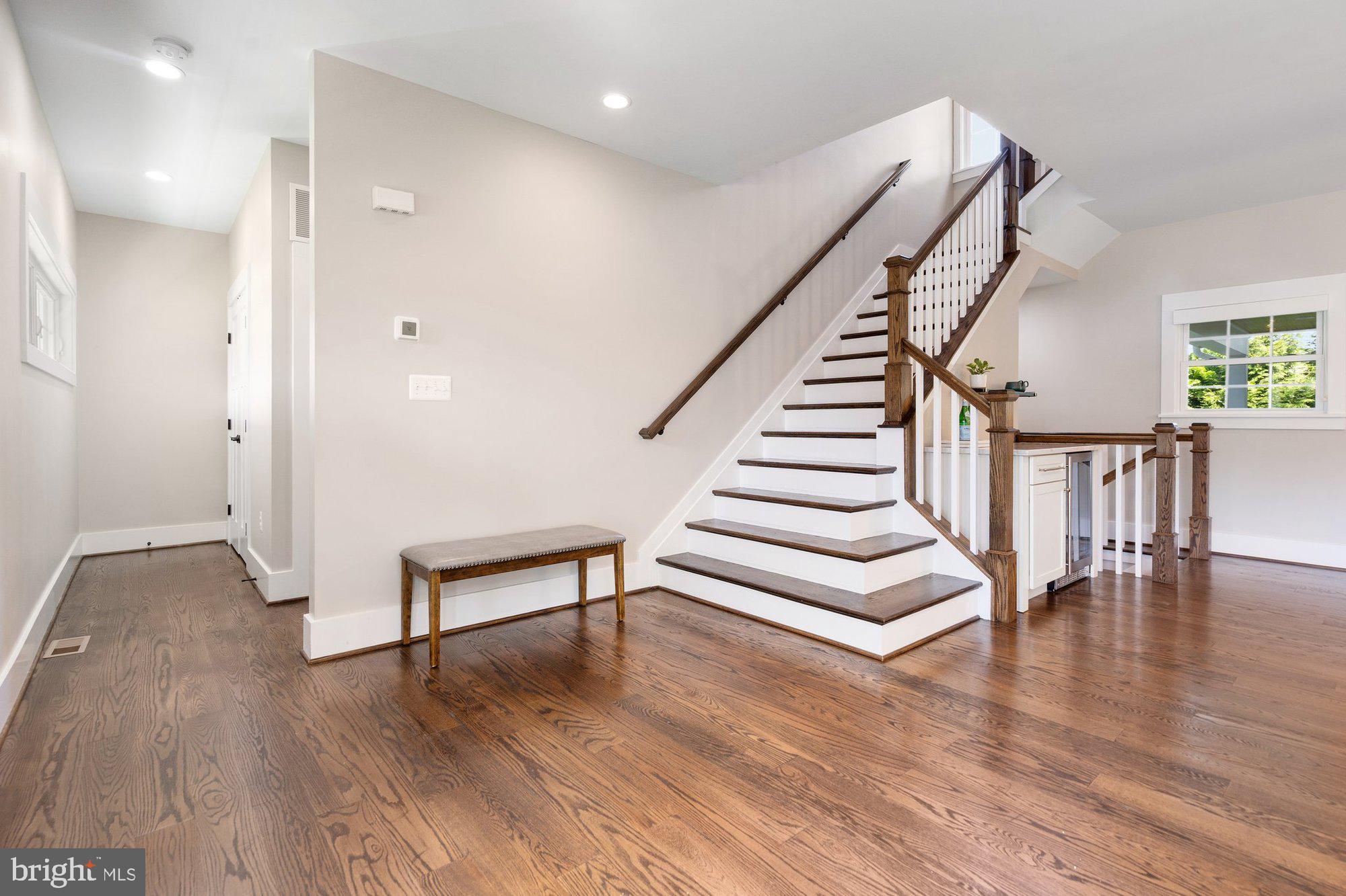 WEST VIENNA WOODS - Residential