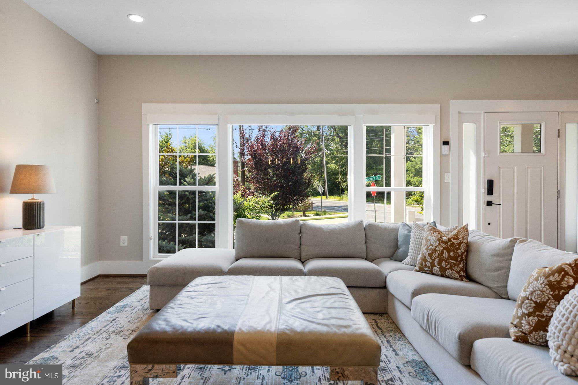 WEST VIENNA WOODS - Residential