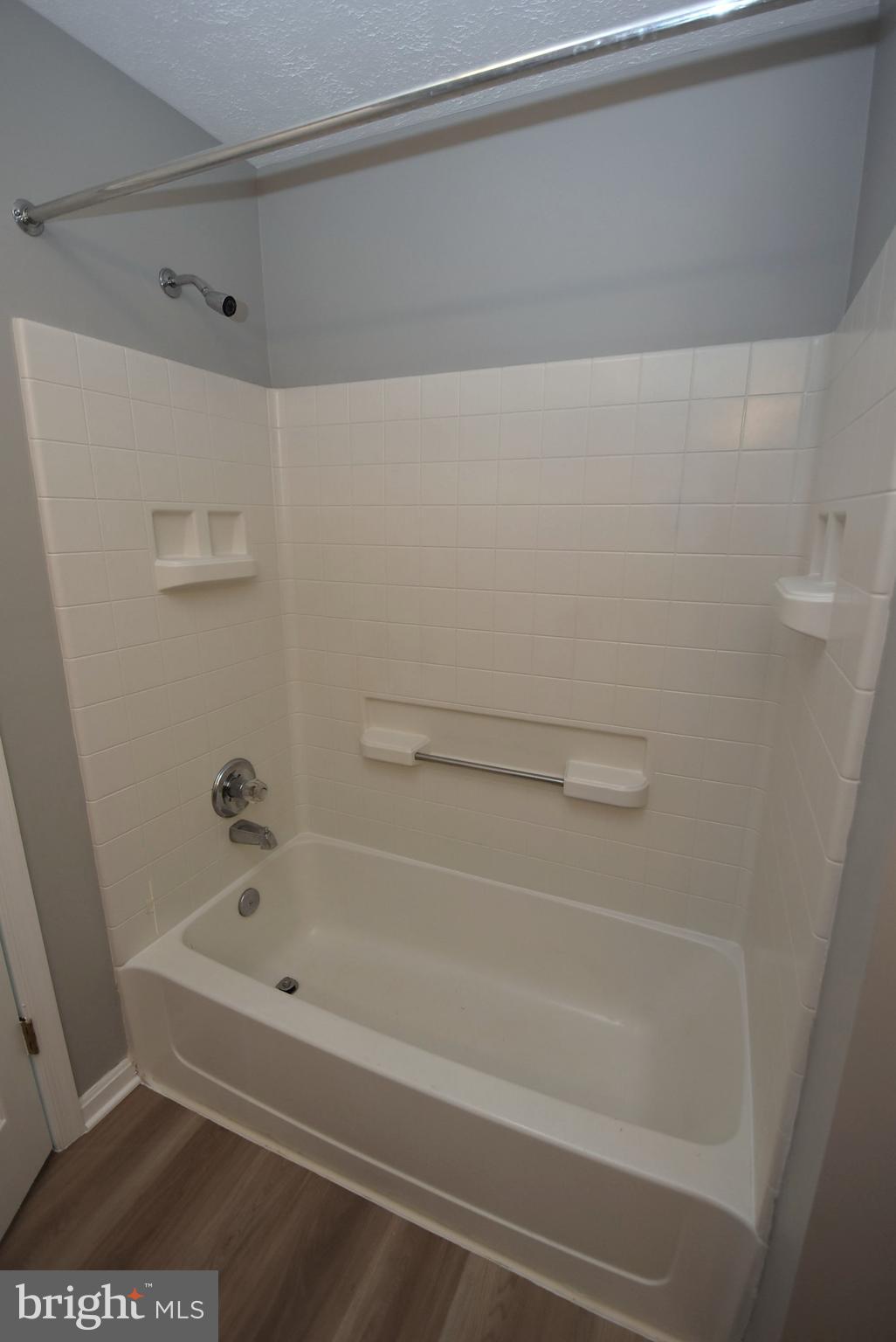 WINDGATE CONDO - Residential