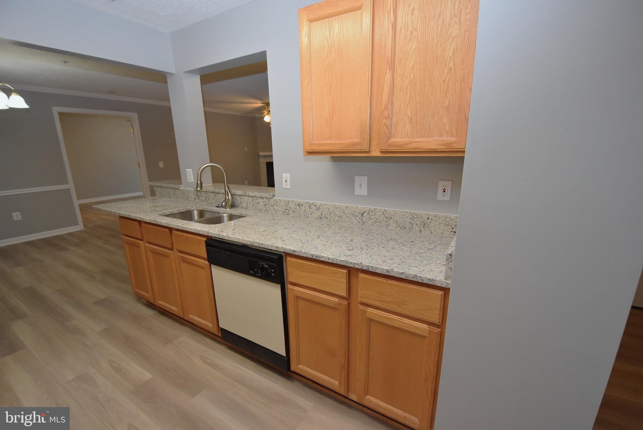 WINDGATE CONDO - Residential