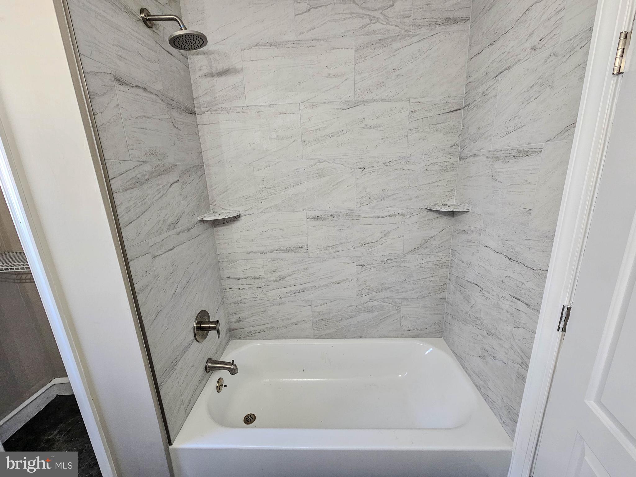 COBBS CREEK - Residential