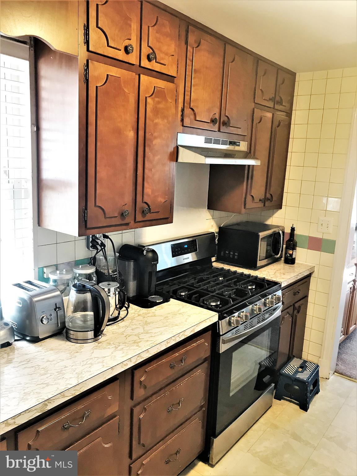 BERKSHIRE OAKWOOD - Residential Lease