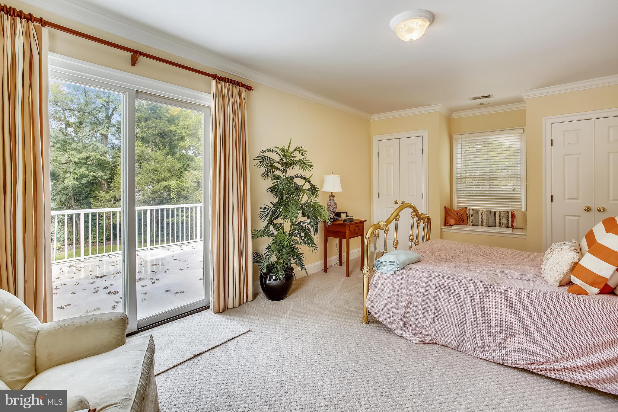 RIVERVIEW AT MOUNT VERNON - Residential