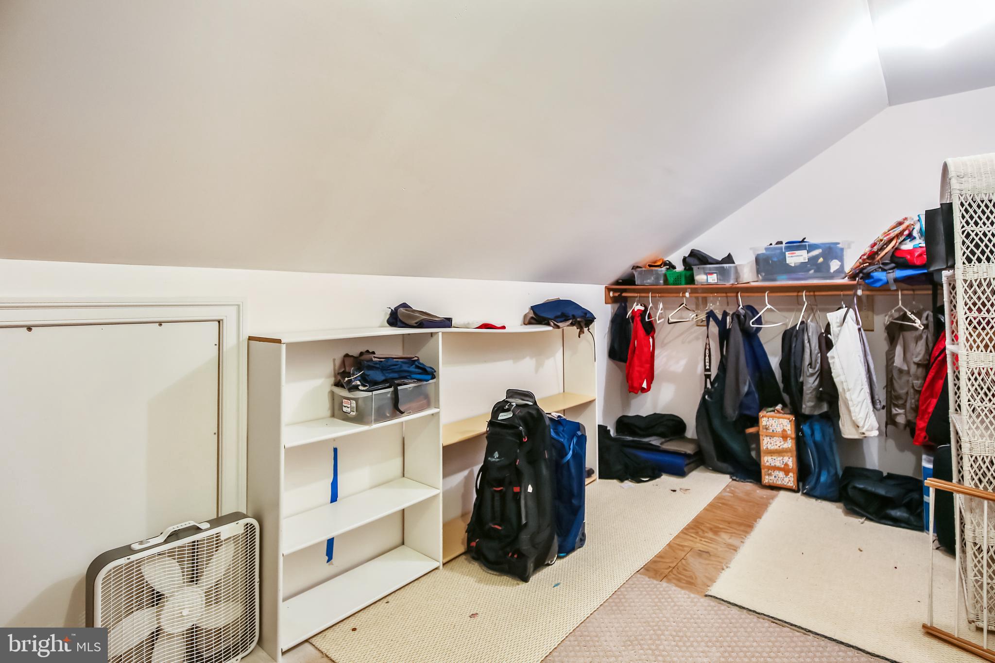 RIVERVIEW AT MOUNT VERNON - Residential