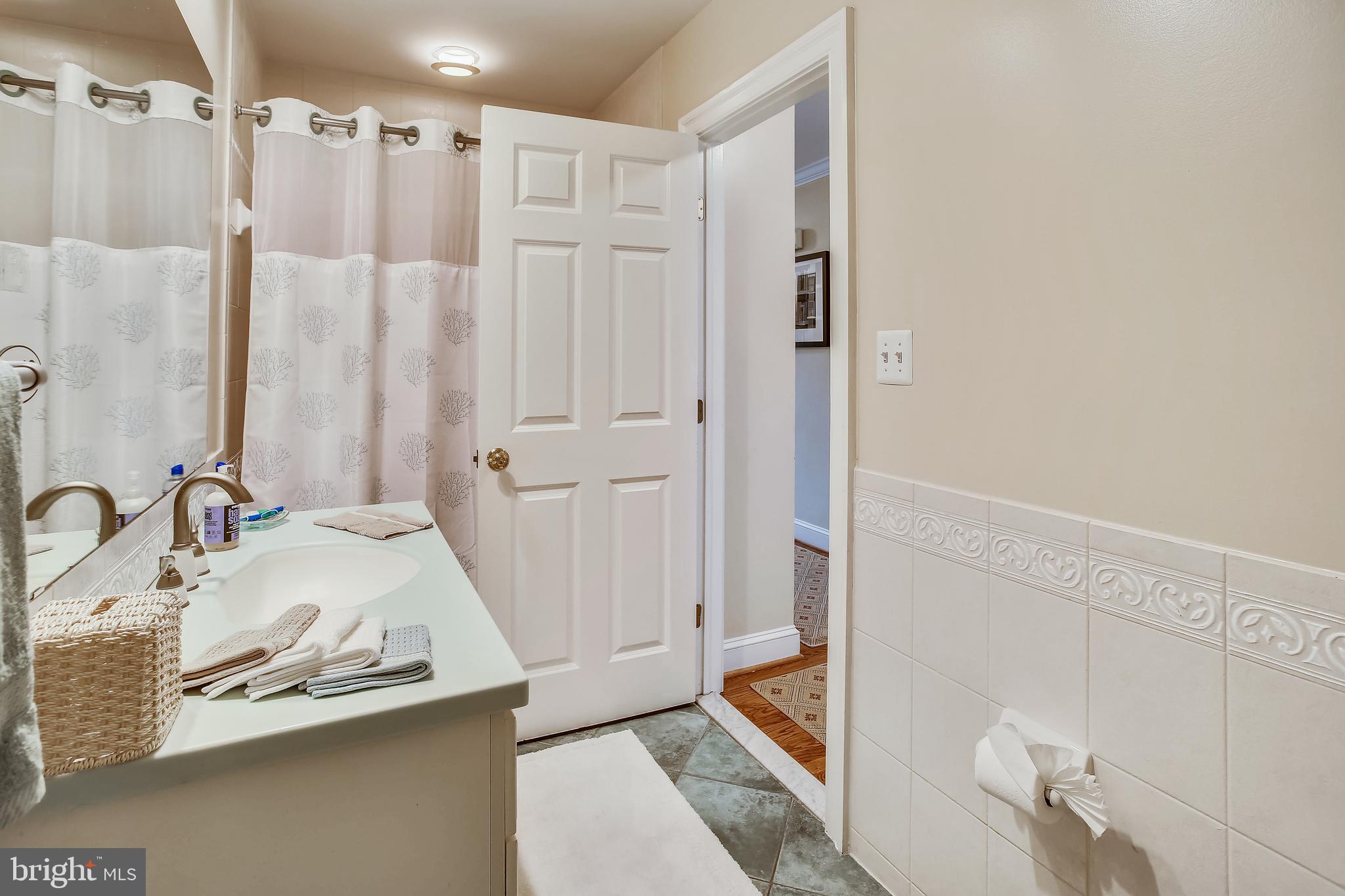 RIVERVIEW AT MOUNT VERNON - Residential