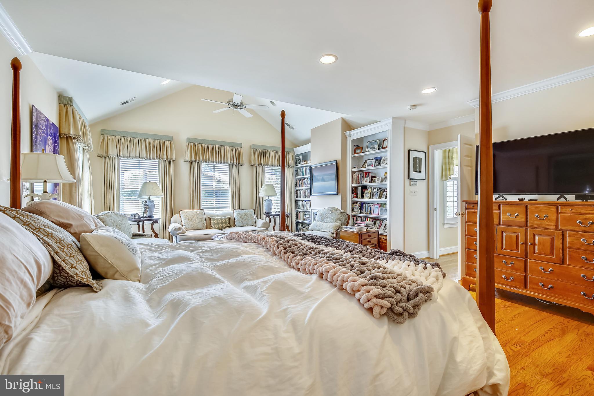 RIVERVIEW AT MOUNT VERNON - Residential