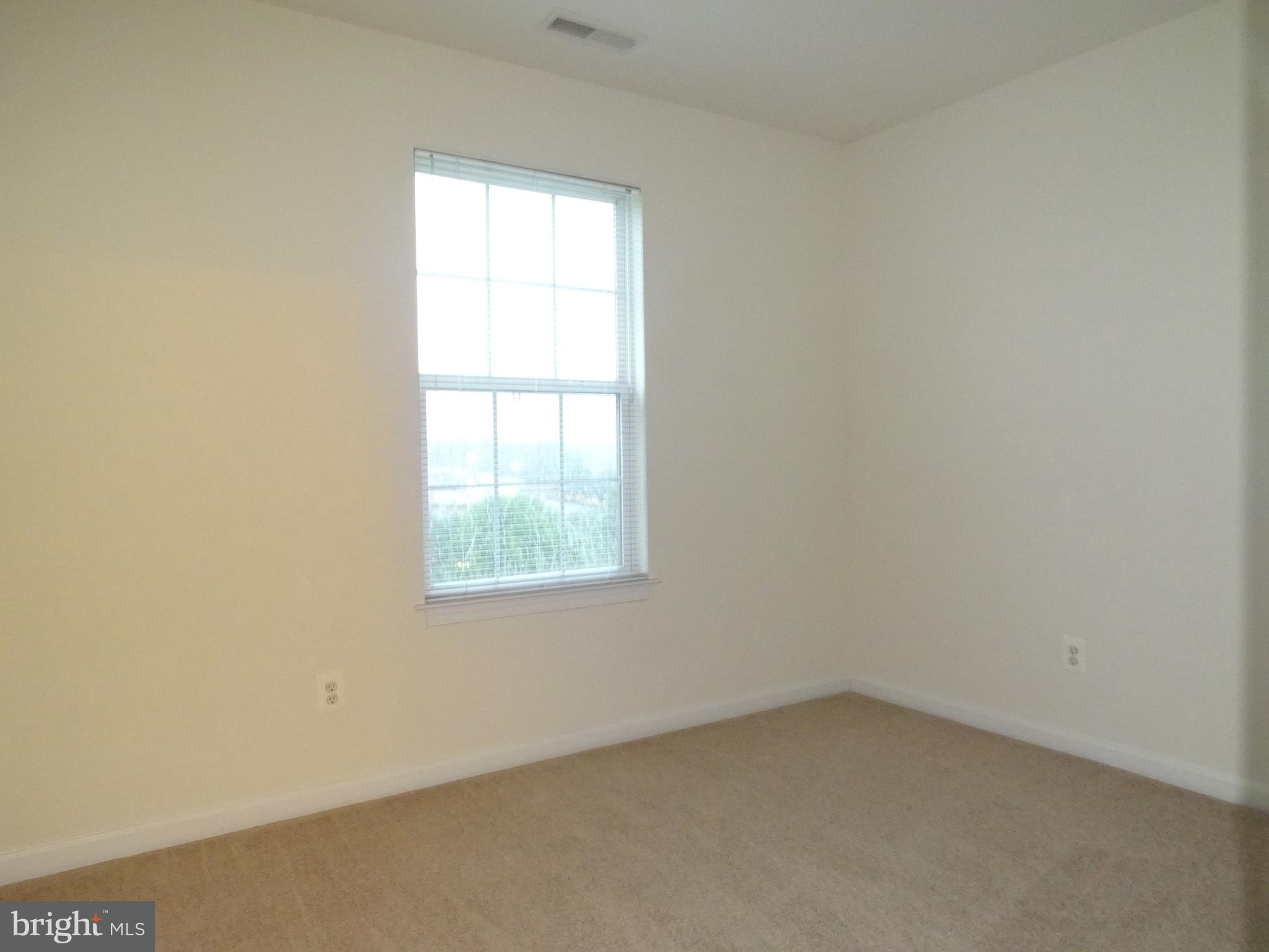 PEACEFIELDS - Residential