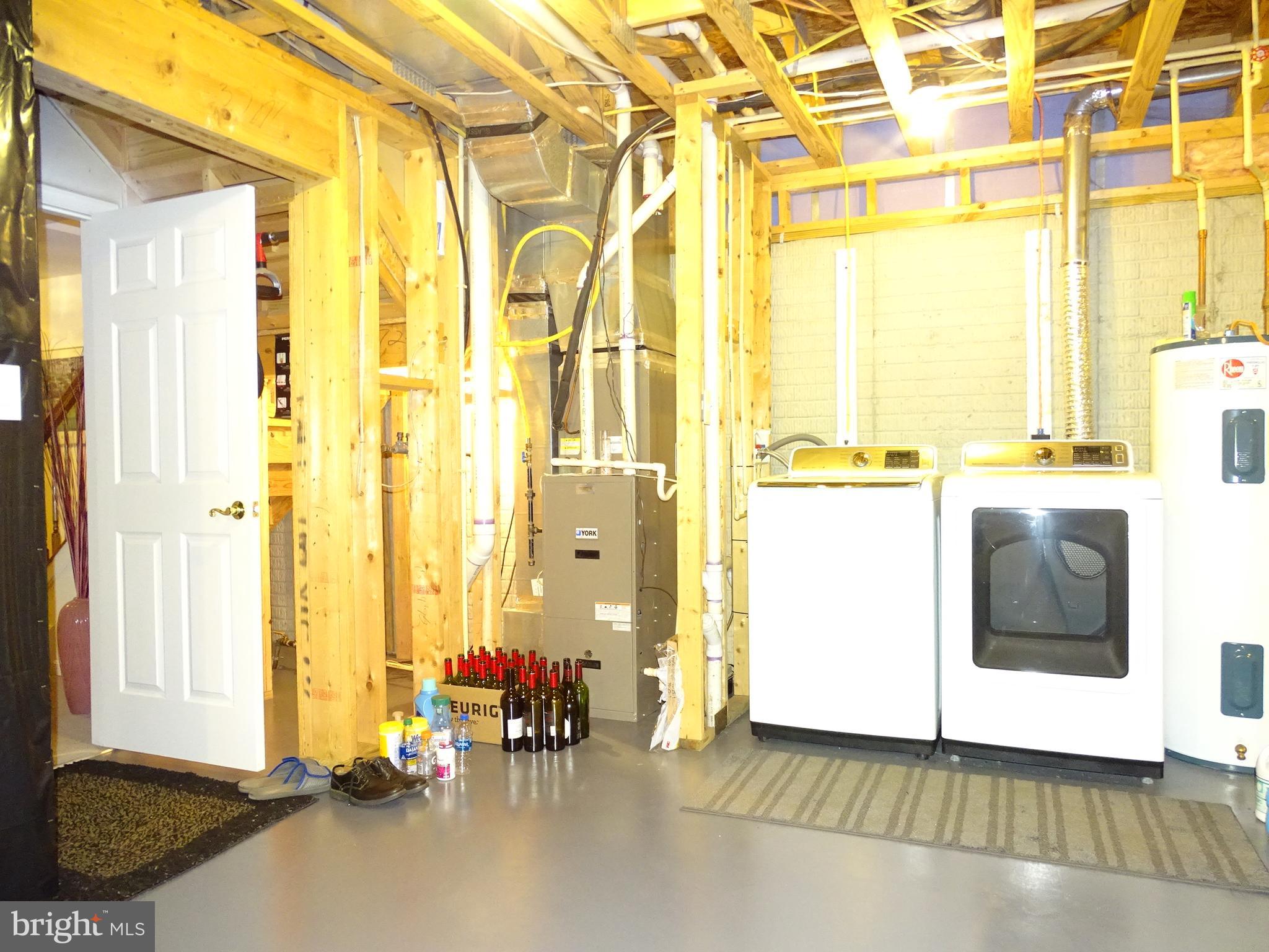 PEACEFIELDS - Residential