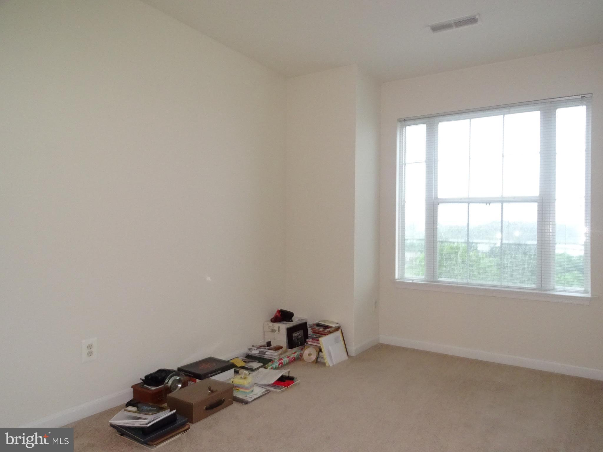 PEACEFIELDS - Residential