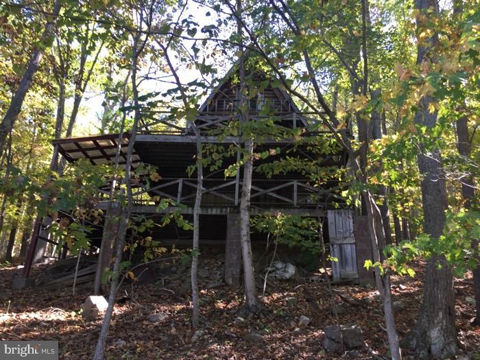 THUNDERBIRD HILLS - Residential