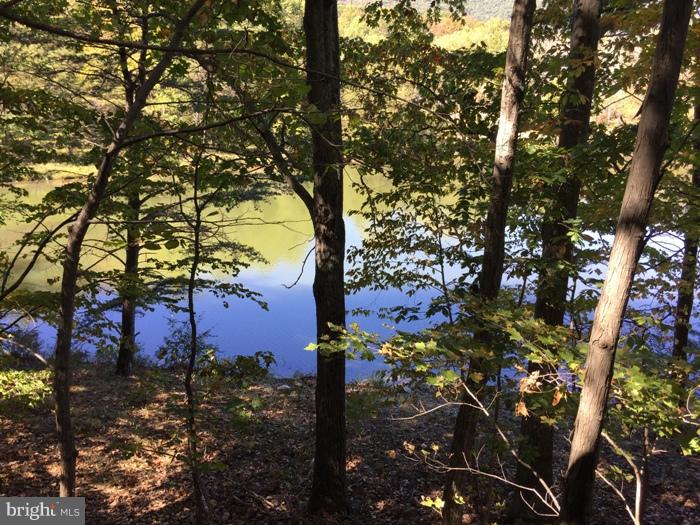 THUNDERBIRD HILLS - Residential