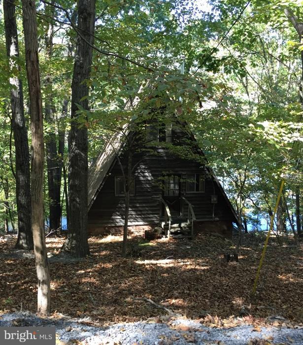 THUNDERBIRD HILLS - Residential