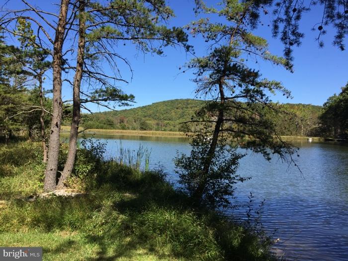 THUNDERBIRD HILLS - Residential