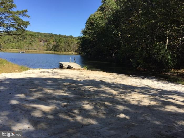 THUNDERBIRD HILLS - Residential