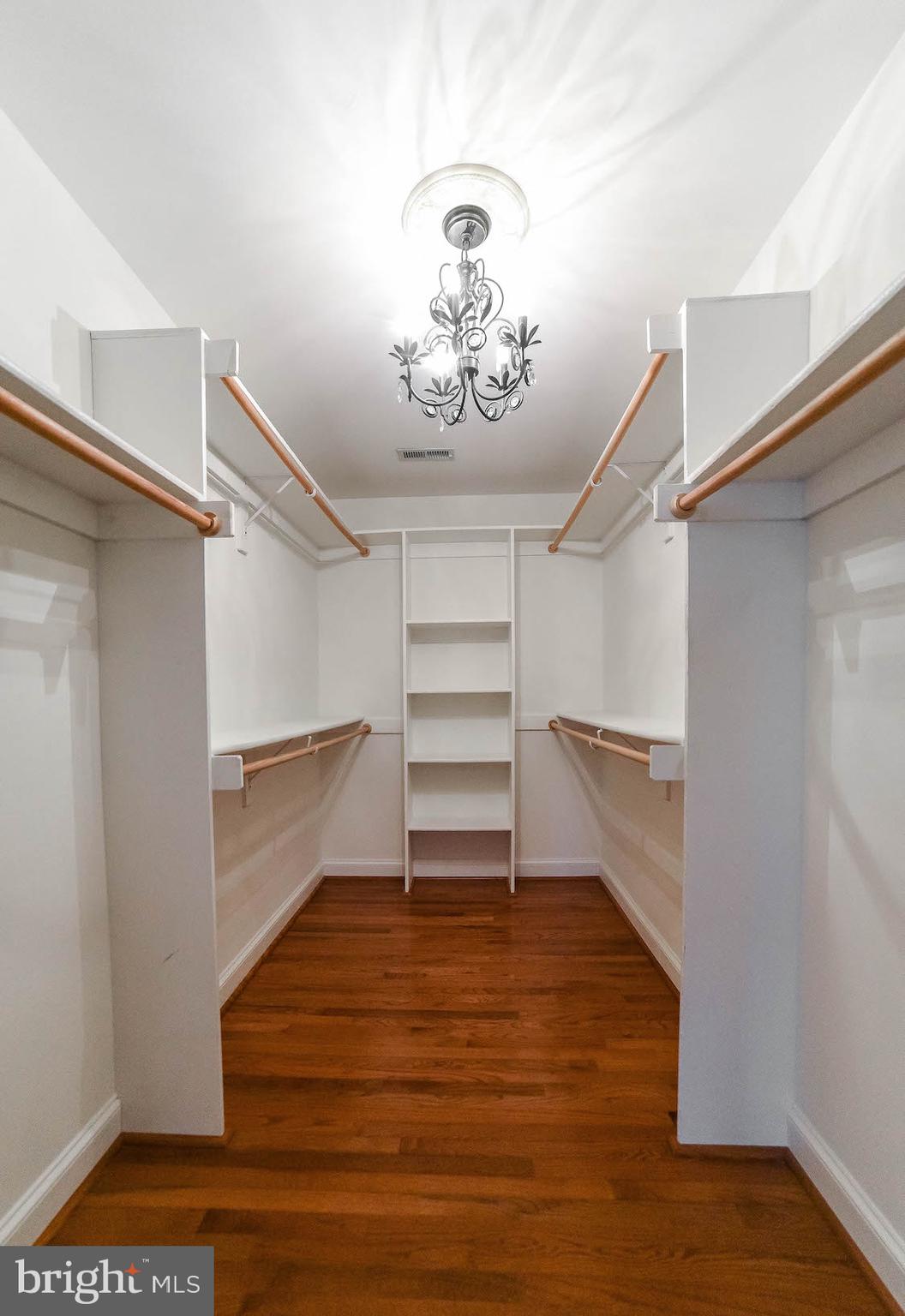 PROSPECT HILL - Residential