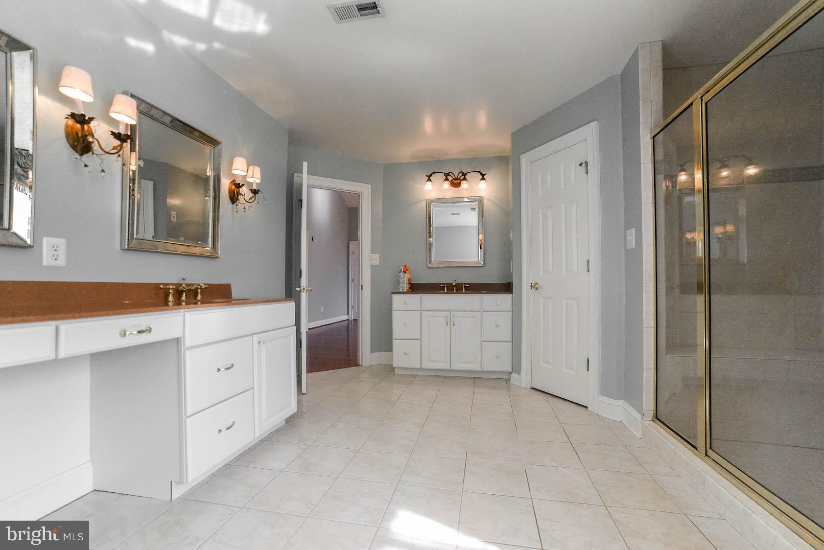 PROSPECT HILL - Residential