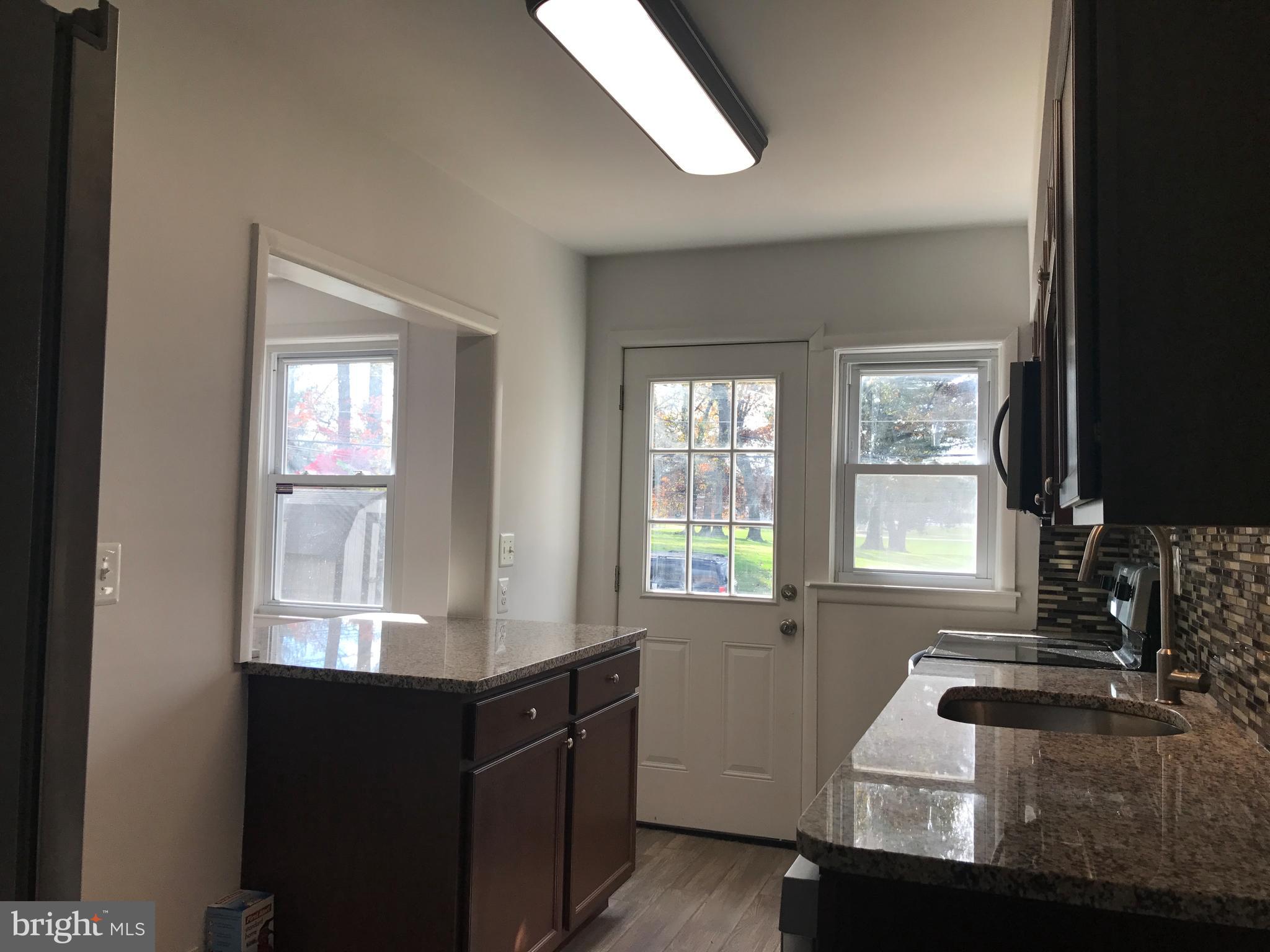 INGLESIDE PARK - Residential