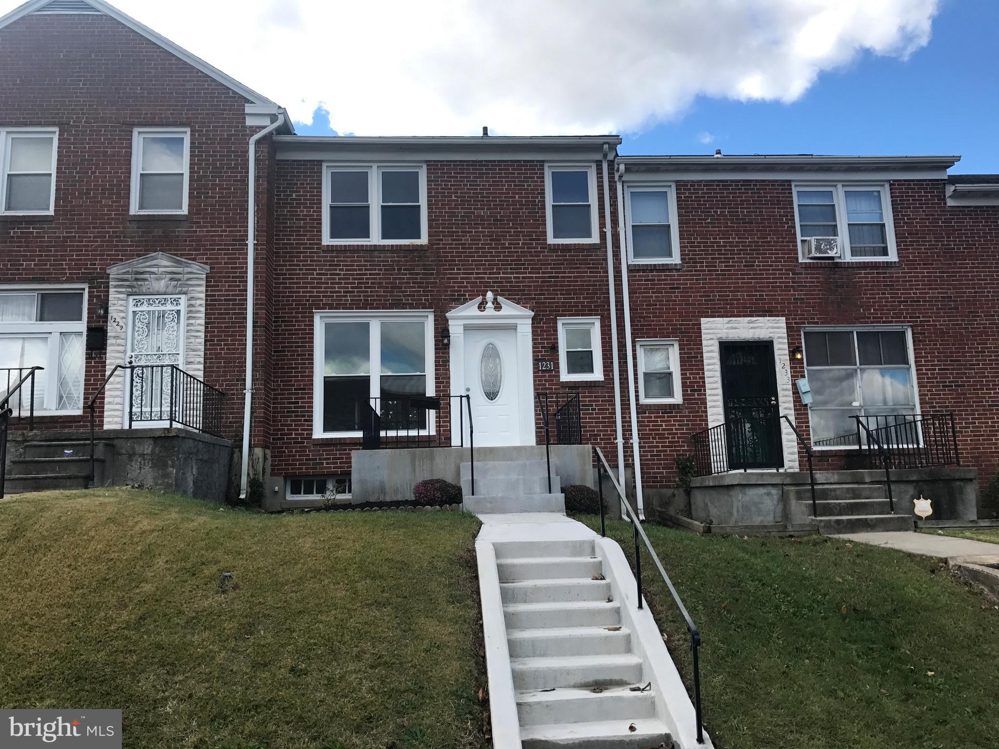 INGLESIDE PARK - Residential