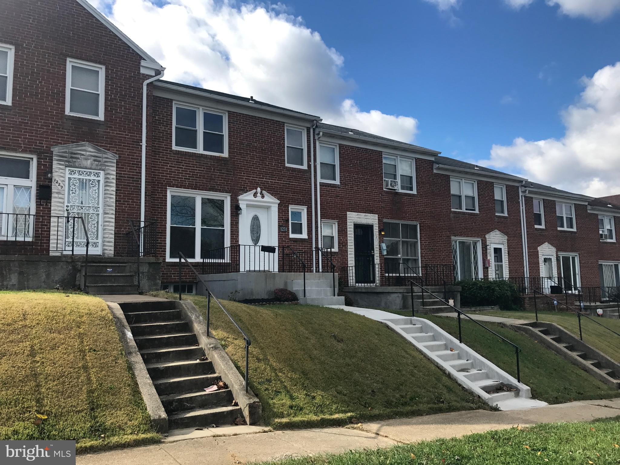 INGLESIDE PARK - Residential