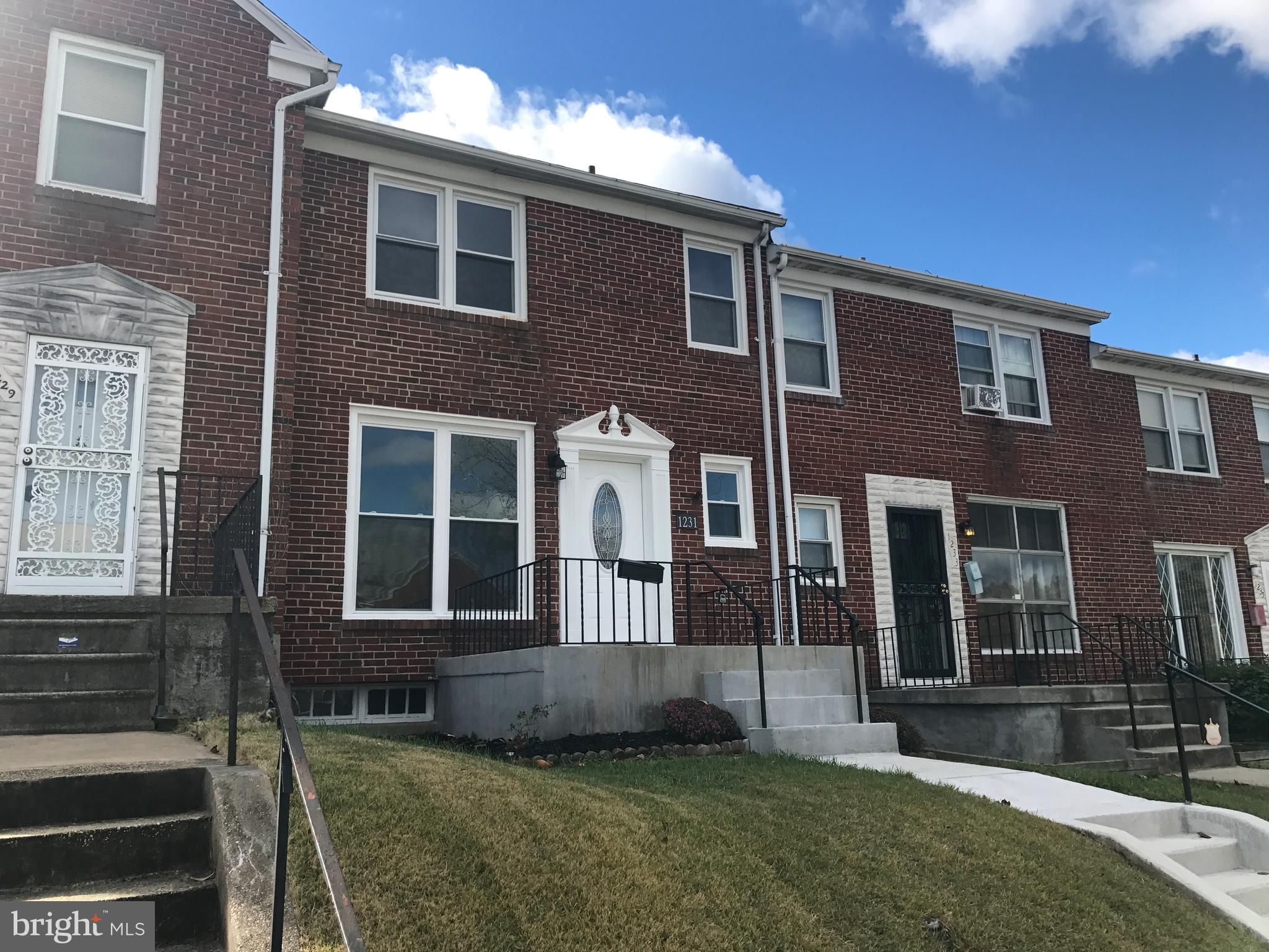 INGLESIDE PARK - Residential