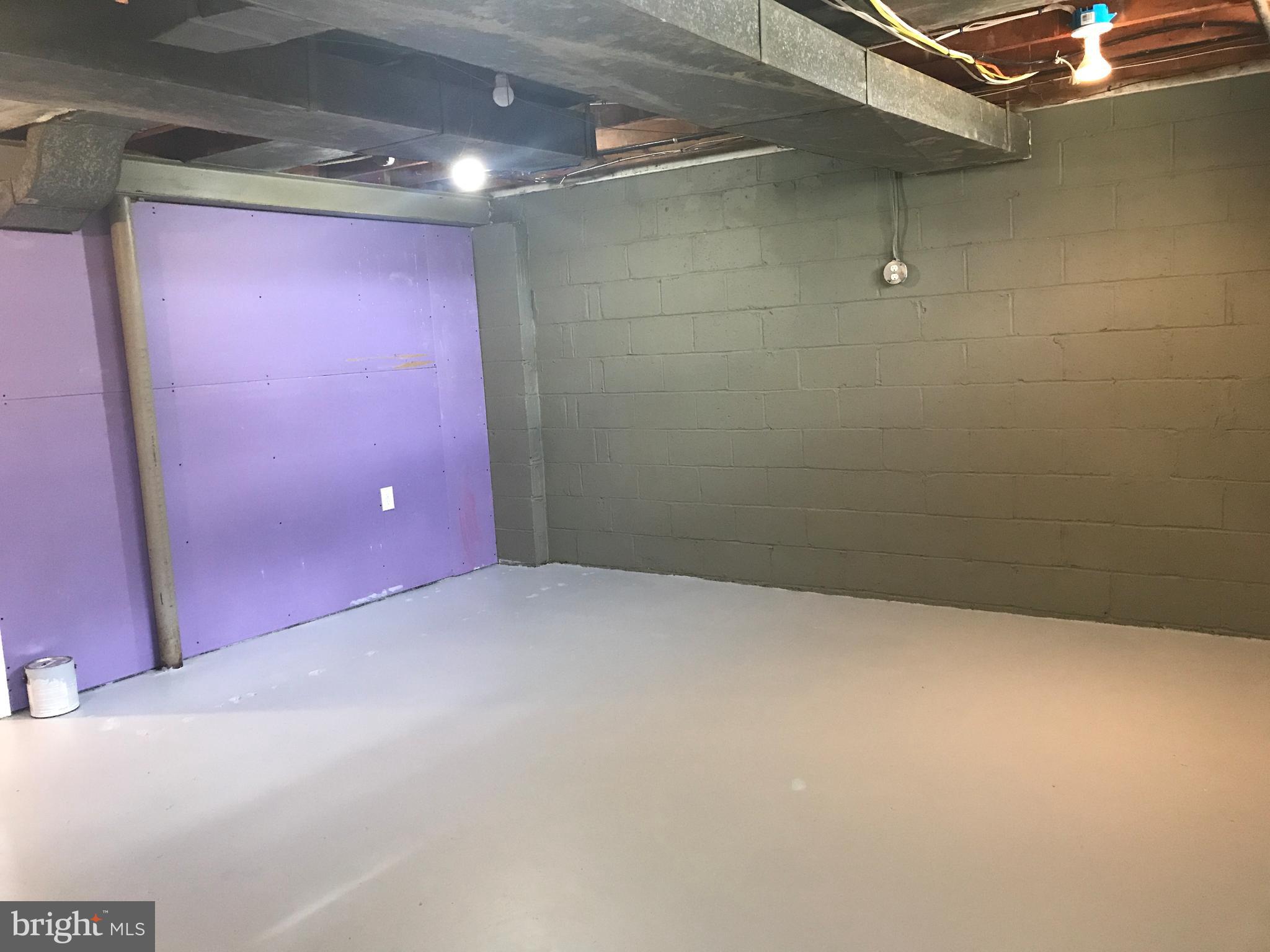 INGLESIDE PARK - Residential