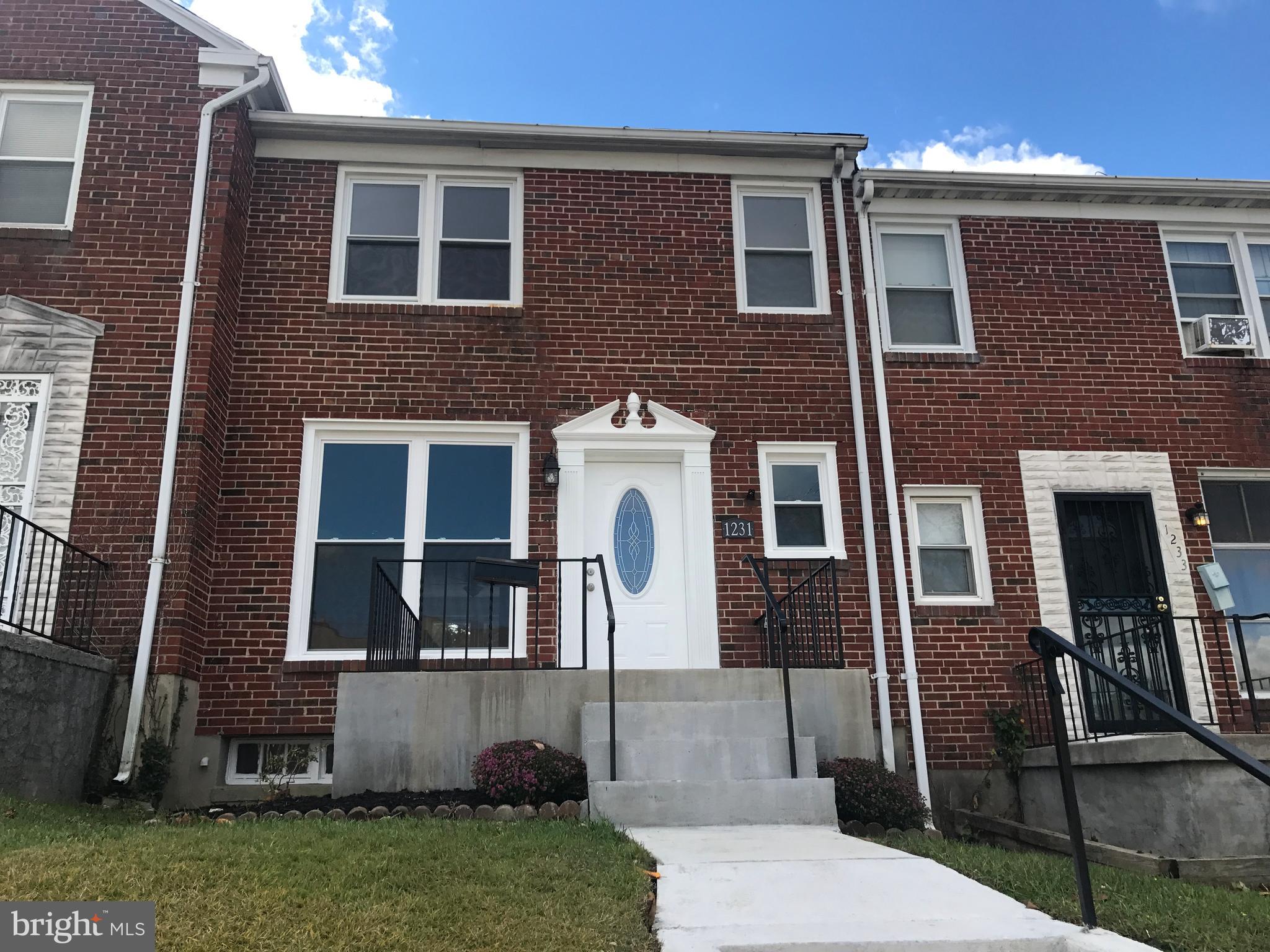 INGLESIDE PARK - Residential