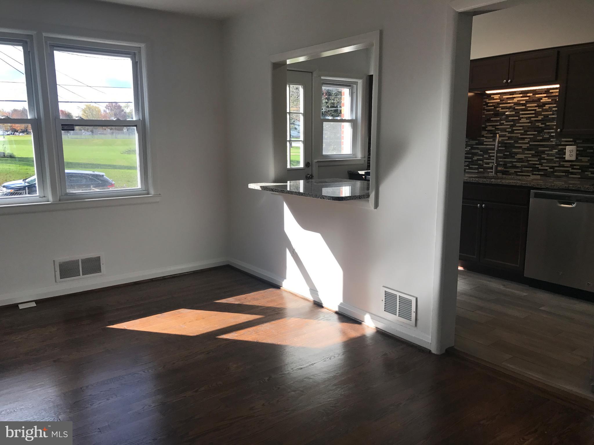 INGLESIDE PARK - Residential