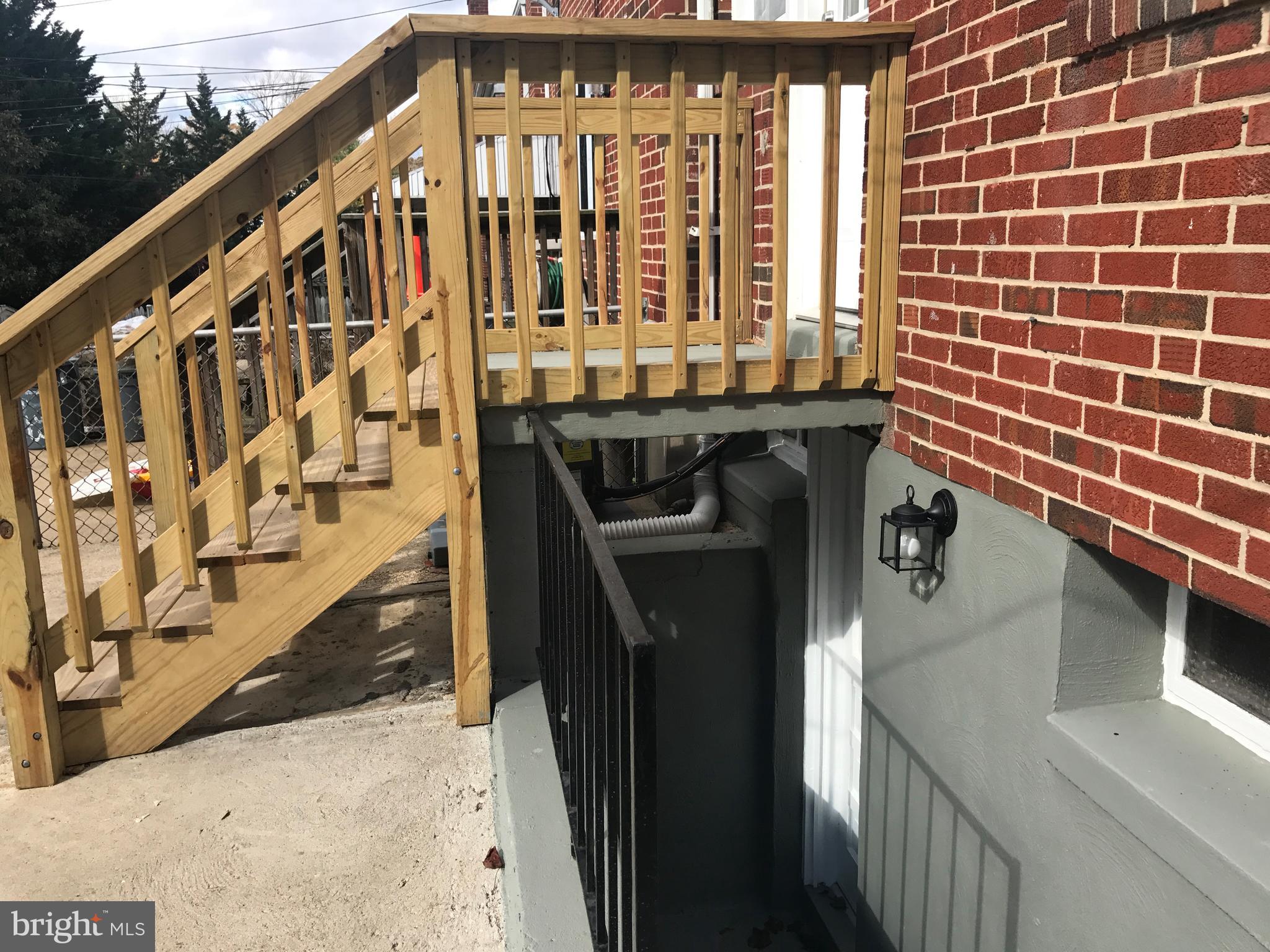 INGLESIDE PARK - Residential