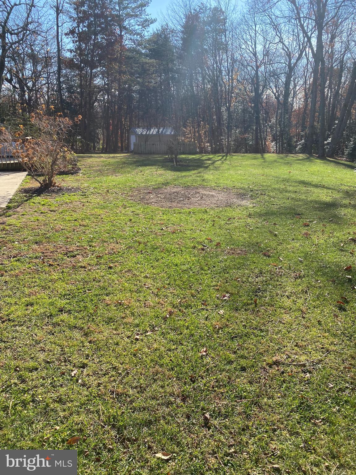 BRETON BAY ESTATES - Residential Lease