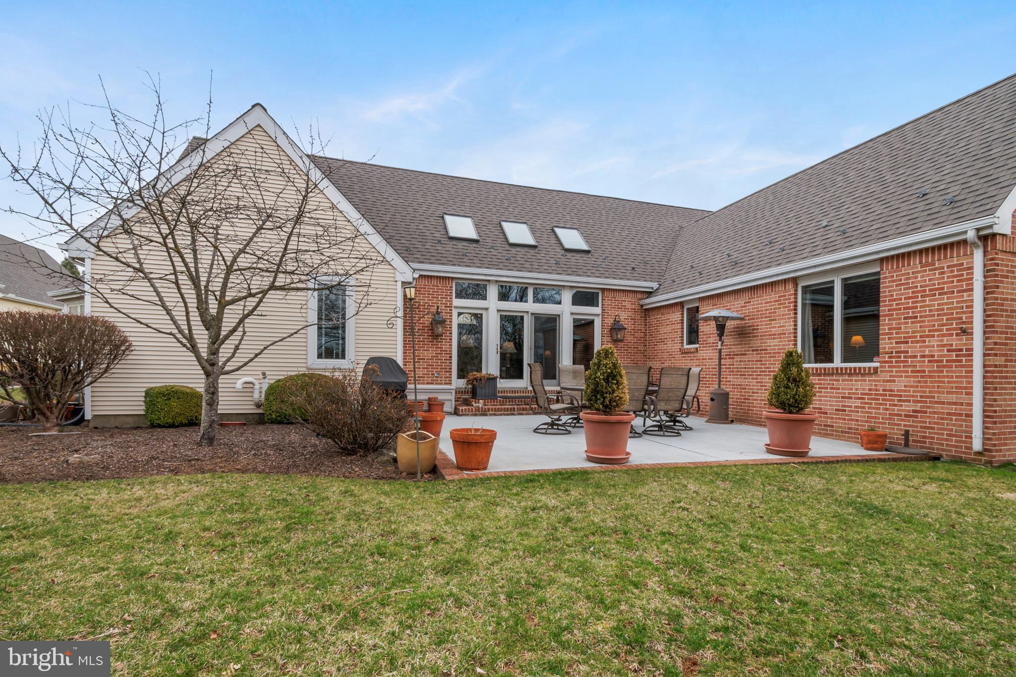 HARRIS YORK - Residential