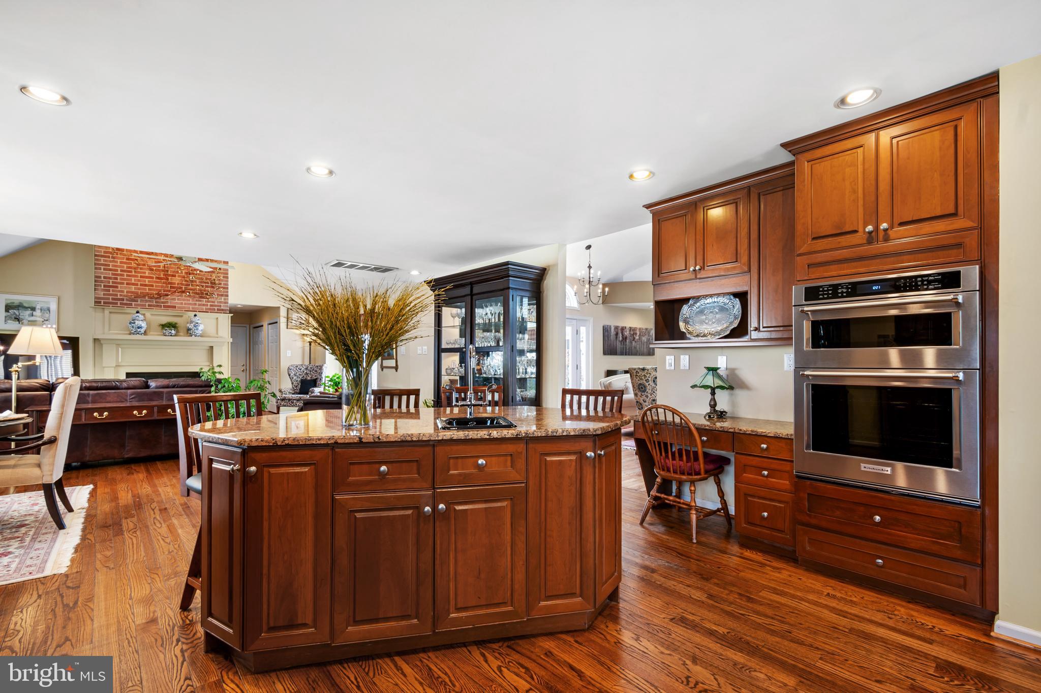 HARRIS YORK - Residential