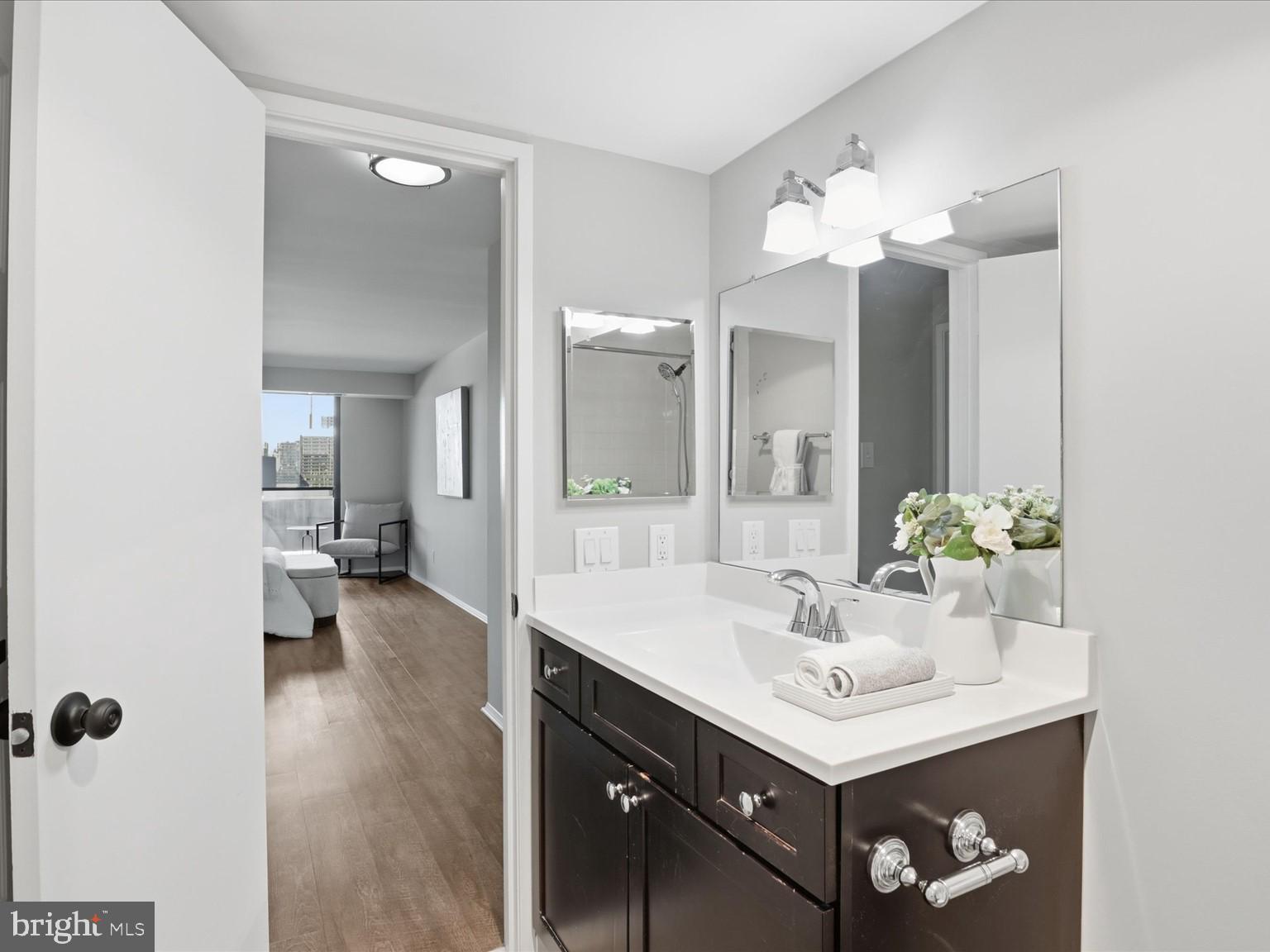 REGENCY AT MCLEAN - Residential