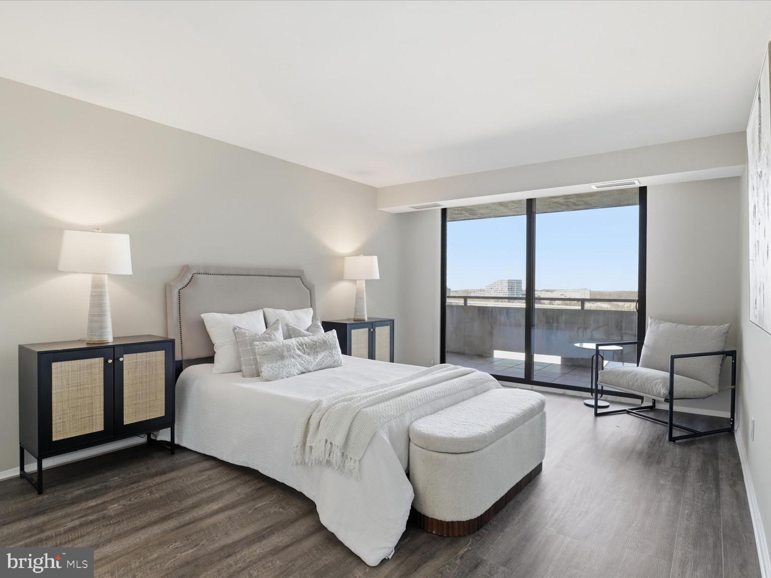 REGENCY AT MCLEAN - Residential