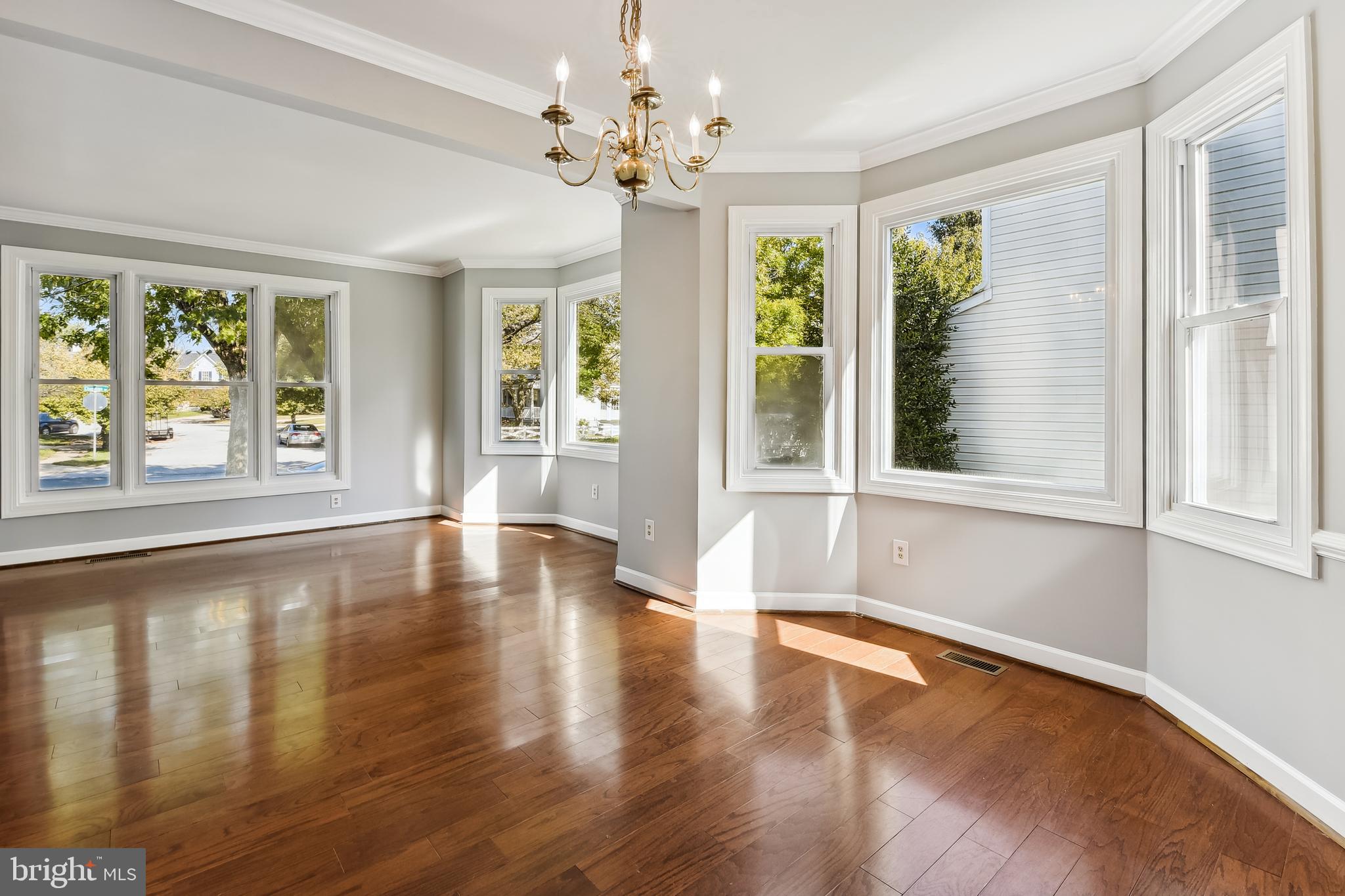 CHAPMAN FARM - Residential