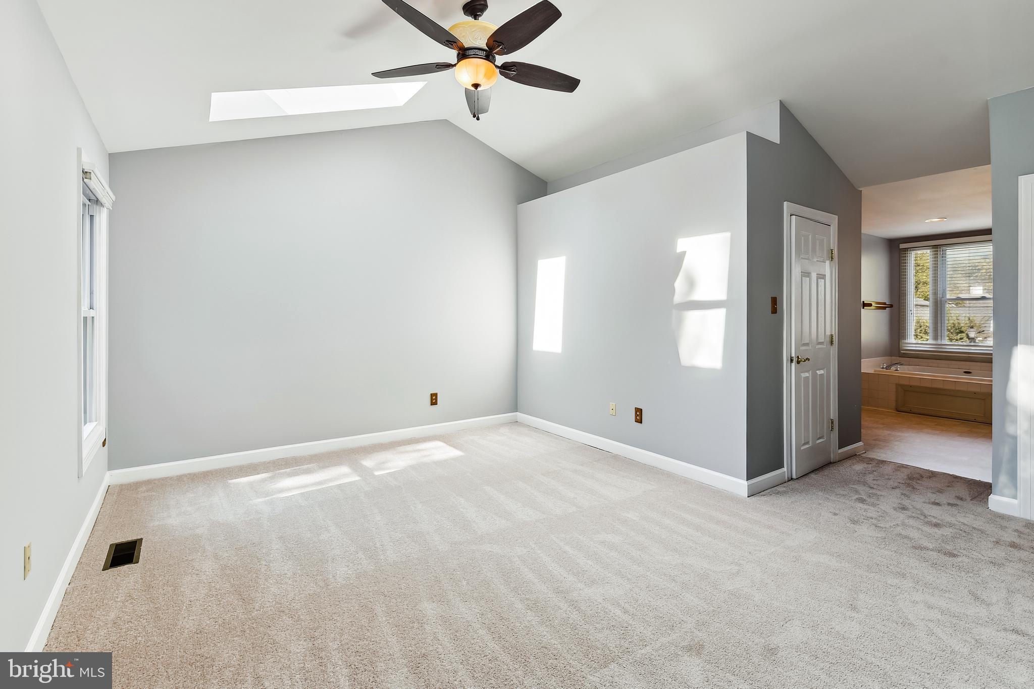 CHAPMAN FARM - Residential