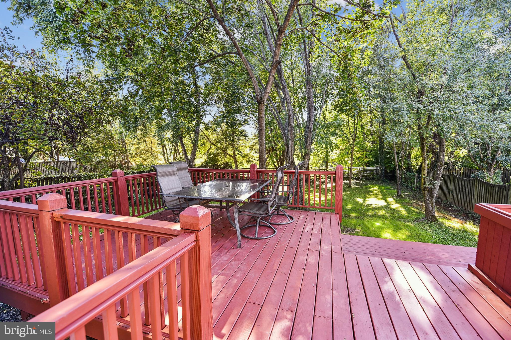 CHAPMAN FARM - Residential