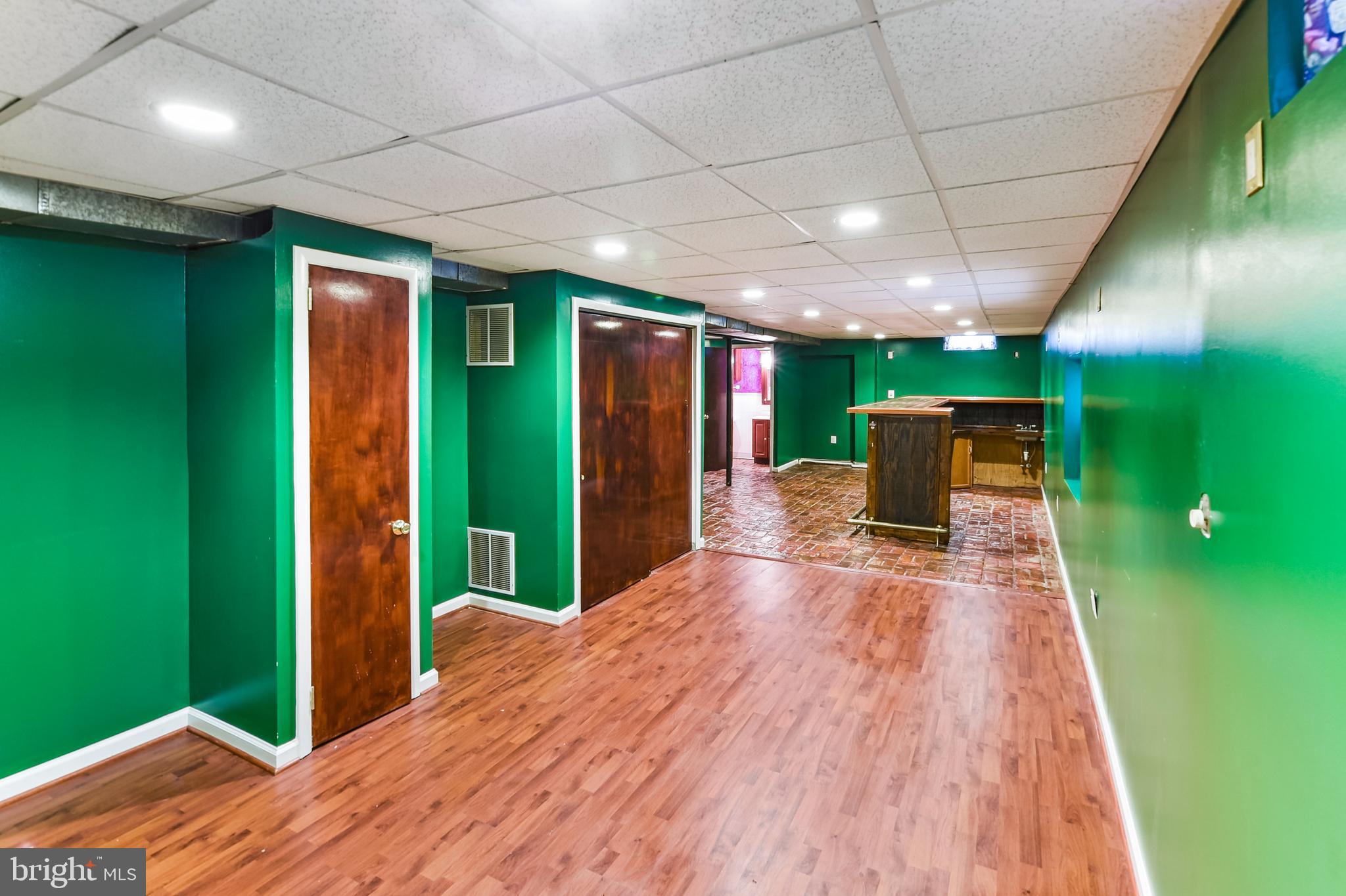 CHAPMAN FARM - Residential